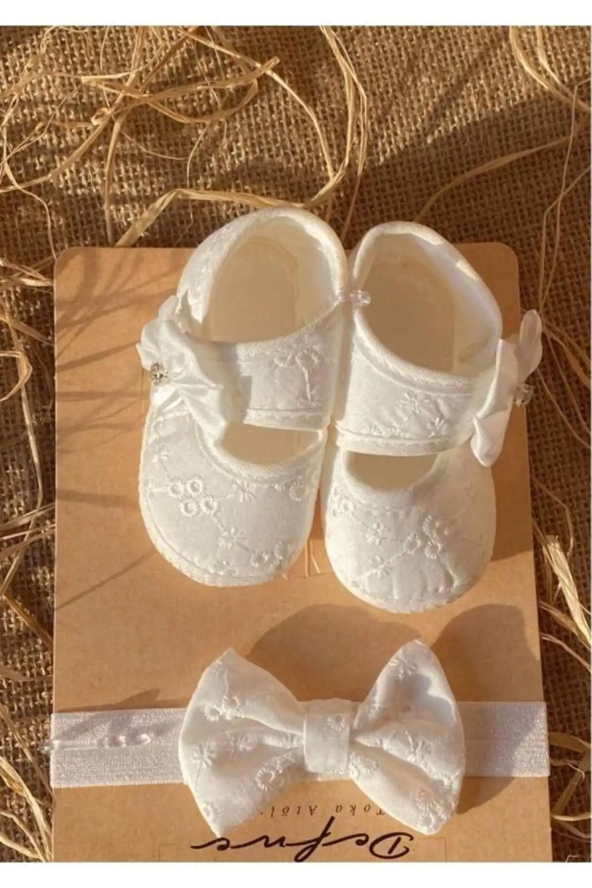 کفش نوزاد دختر آینده بتن زنجیر از توریابی و پولک‌دوزی - 3315