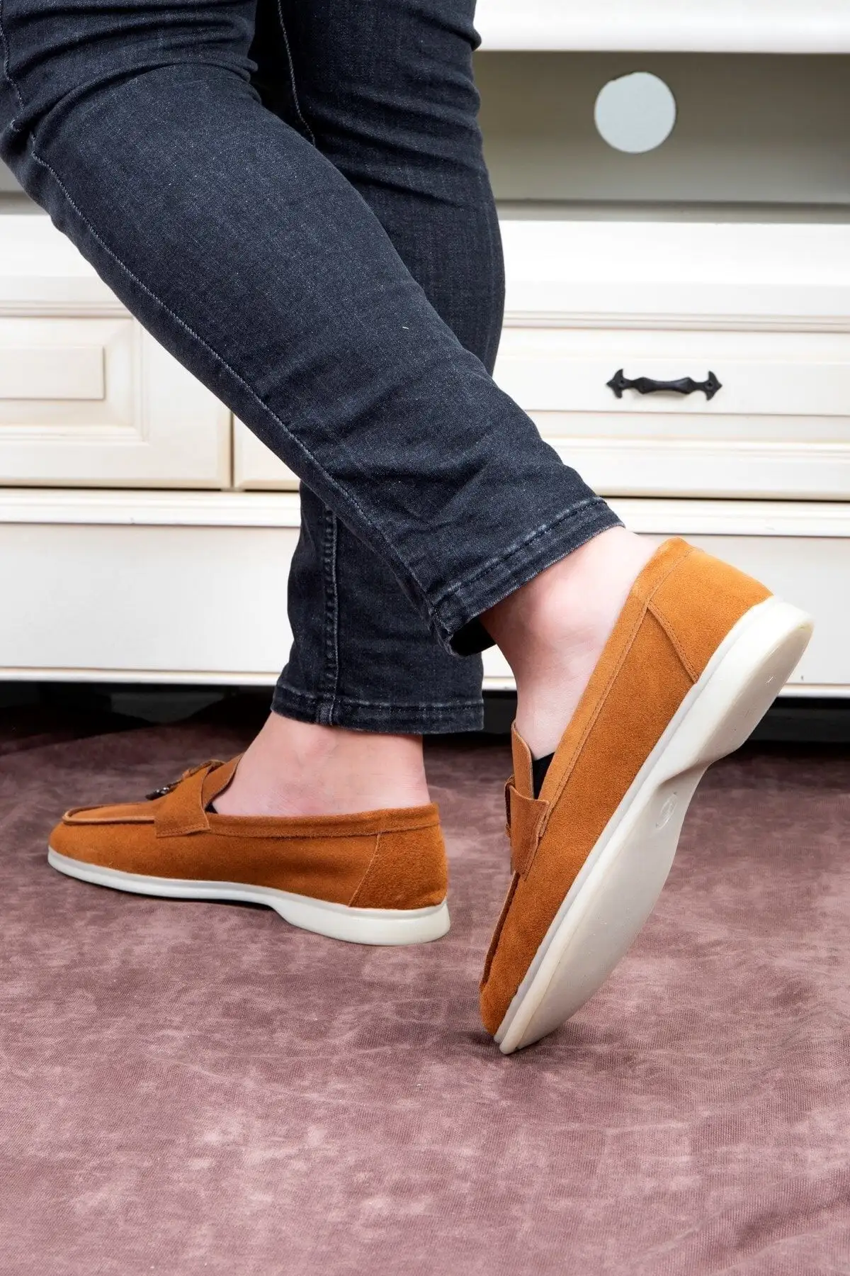 کفش سایز بزرگ مردانه  روزمره  لوفر چرم طبیعی سوئدیرر قهوهای - 5058 کفش سایز بزرگ مردانه روزمره لوفر چرم طبیعی سوئدیرر قهوهای - 5058