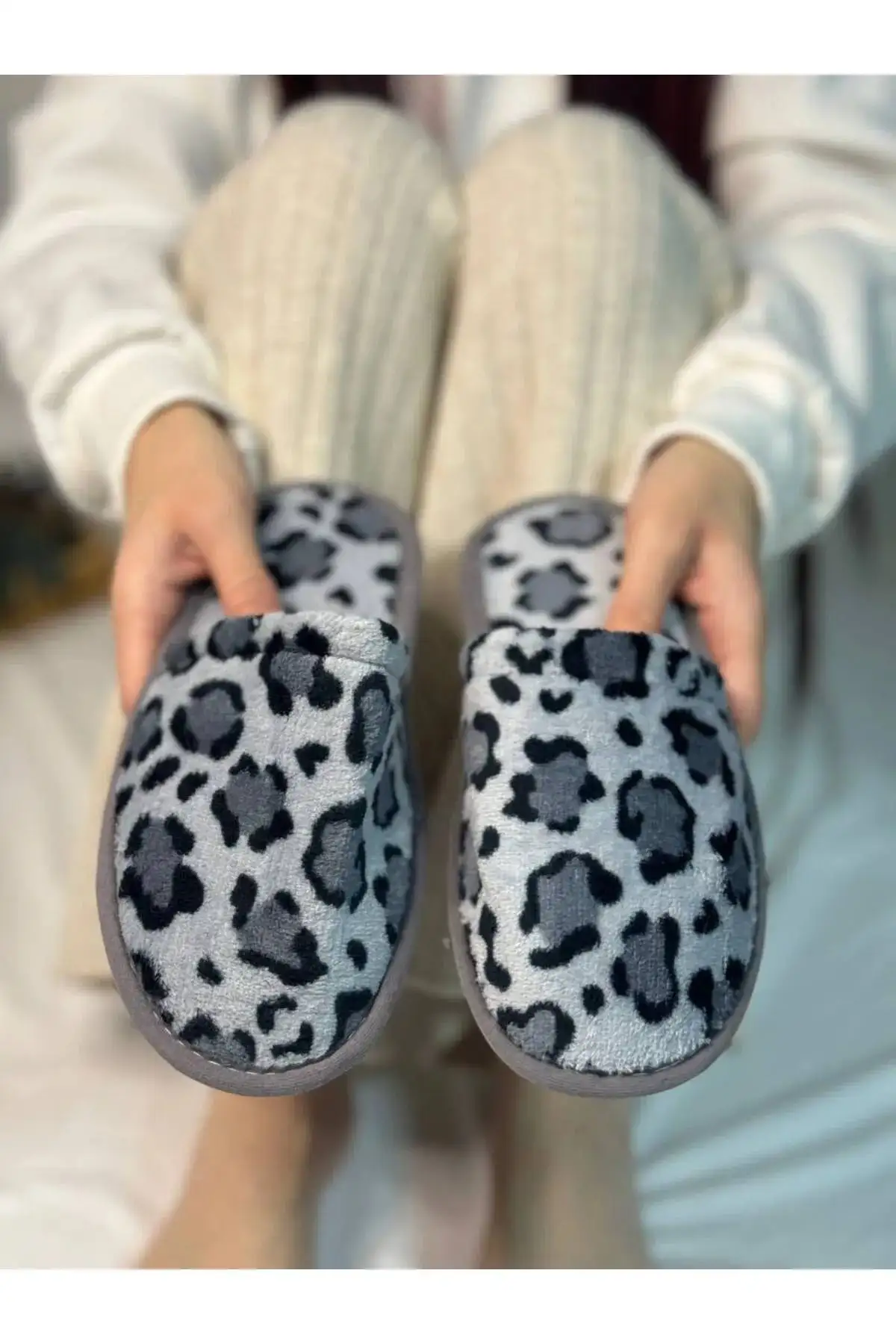 کفش راحتی خانه دمپایی خانم‌ها چهار تکه، دمپایی مهمان جلو بسته، دمپایی جهیزیه و بوفه - 3986