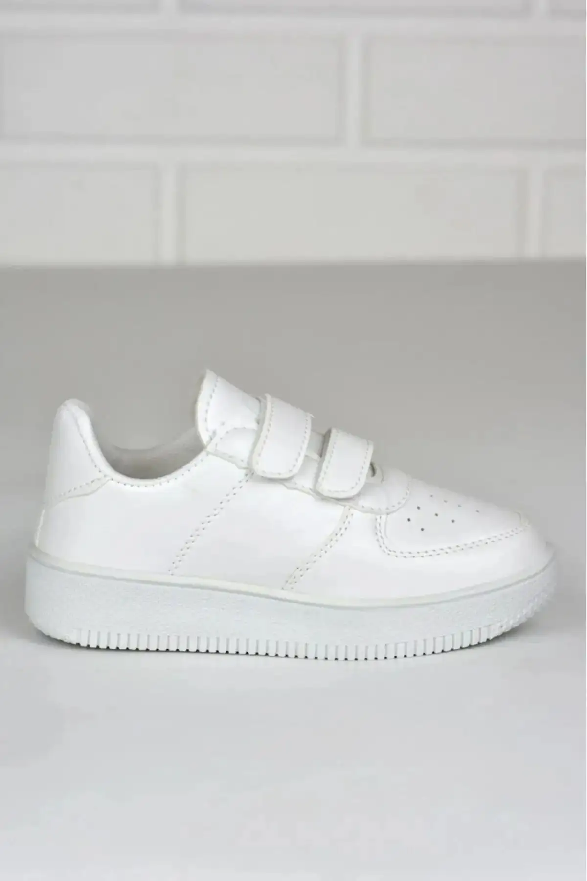 کفش بچگانه کفش ورزشی بچهگانه یونکس، کفش مدرسه - 3573 کفش بچگانه کفش ورزشی بچهگانه یونکس، کفش مدرسه - 3573