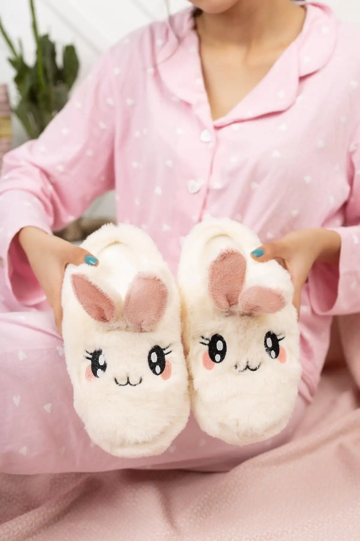 کفش راحتی خانه پاندوف زنانه با طرح حیوانات پفی، دمپایی آسانسوری پشمالو - 4594 کفش راحتی خانه پاندوف زنانه با طرح حیوانات پفی، دمپایی آسانسوری پشمالو - 4594