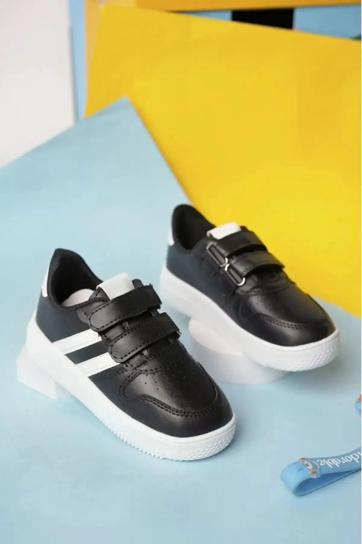 کفش بچگانه کفش ورزشی بچگانه یونیسکس نوزاد و کودک - کفش مدرسه - 3592 کفش بچگانه کفش ورزشی بچگانه یونیسکس نوزاد و کودک - کفش مدرسه - 3592