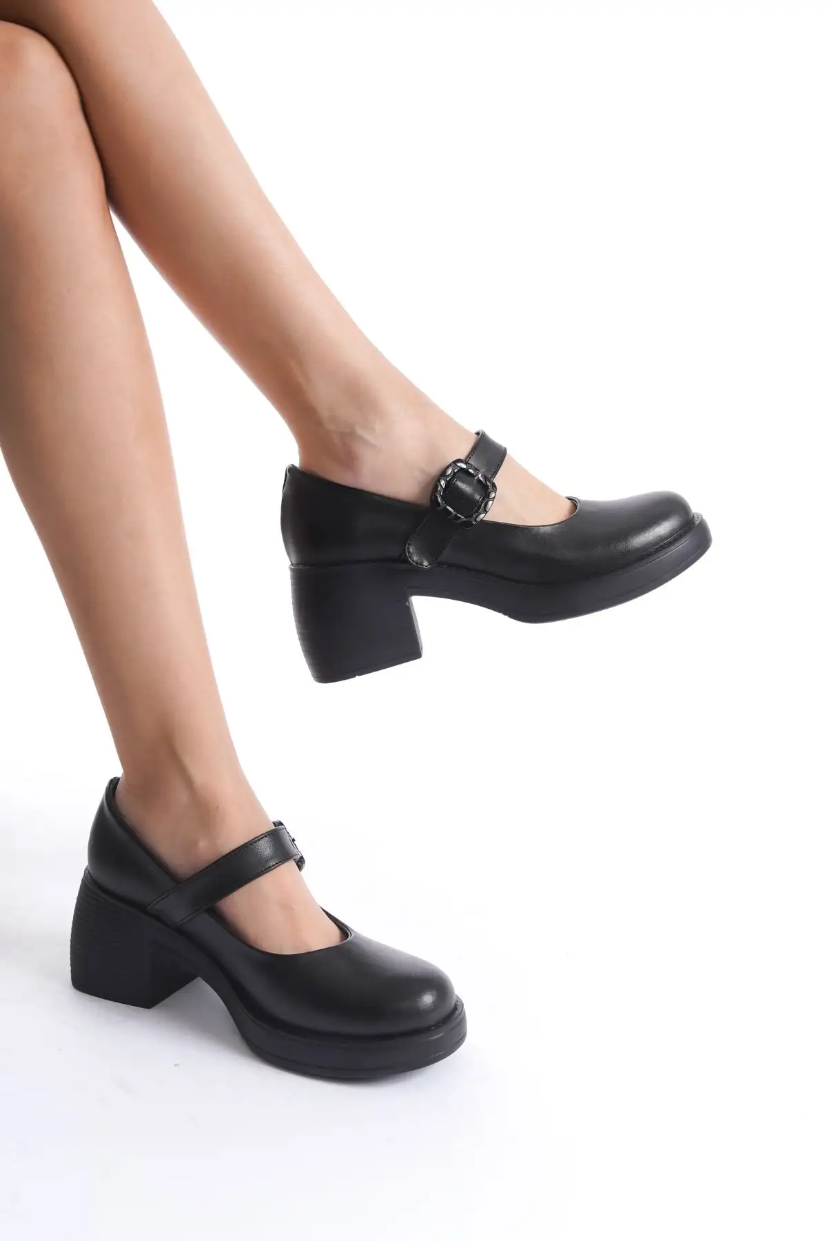 کفش پاشنه بلند زنانه  بالران لوفر  با پاشنه پلتفرم و طراحی خاص، دارای بند و سگک زیبا - 5148 کفش پاشنه بلند زنانه بالران لوفر با پاشنه پلتفرم و طراحی خاص، دارای بند و سگک زیبا - 5148