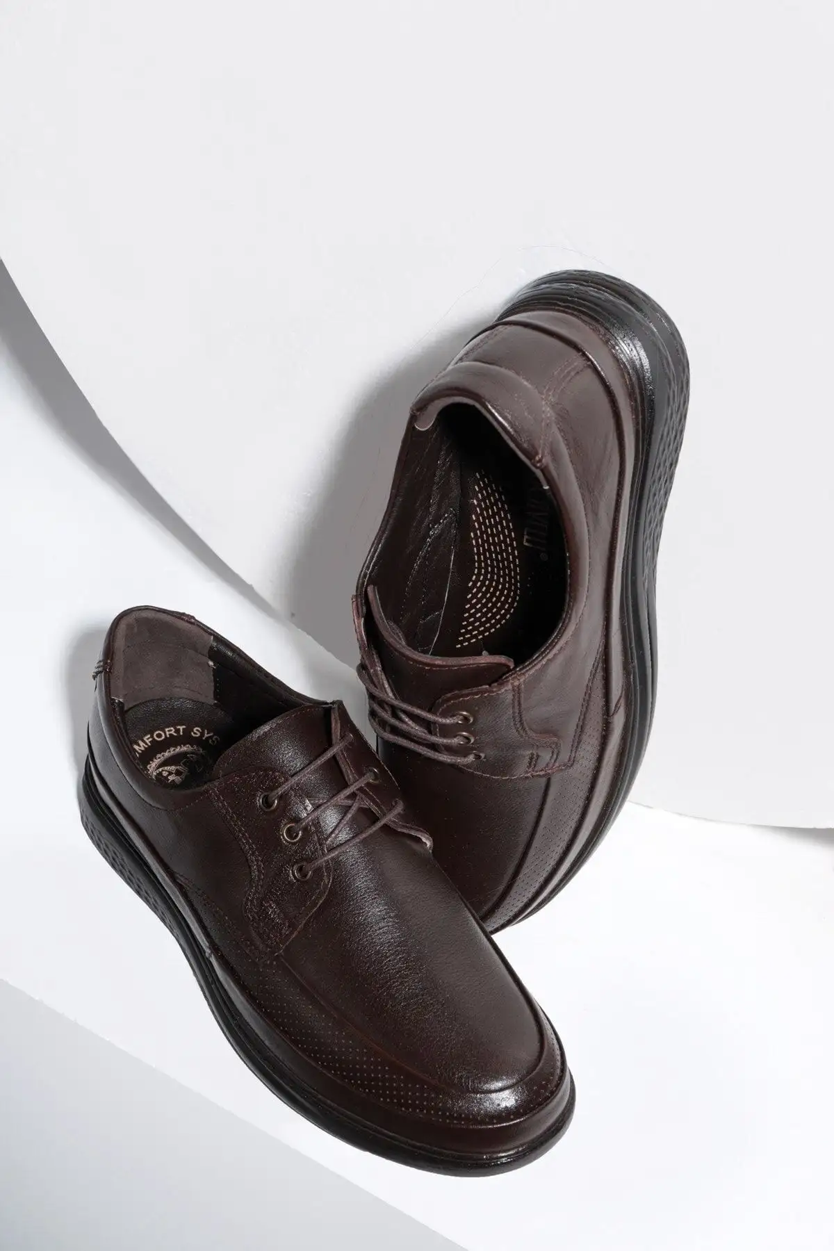 کفش روزمره مردانه 1. راحتی ارتوپدیک پوچه از چرم طبیعی 2. بابا 3. ارتوپدیک - 4639