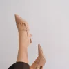 کفش پاشنه‌ بلند زنانه دار باز پشت بنددار تک‌کمربند اکسل بژ - 4345