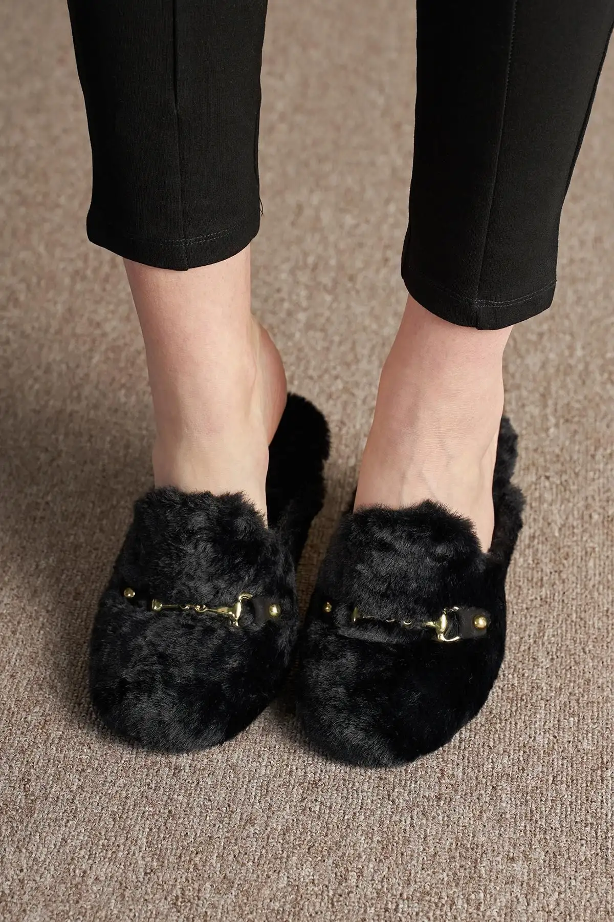 کفش راحتی خانه پاپوش زنانه پفکی Ts1054 - 4616 کفش راحتی خانه پاپوش زنانه پفکی Ts1054 - 4616