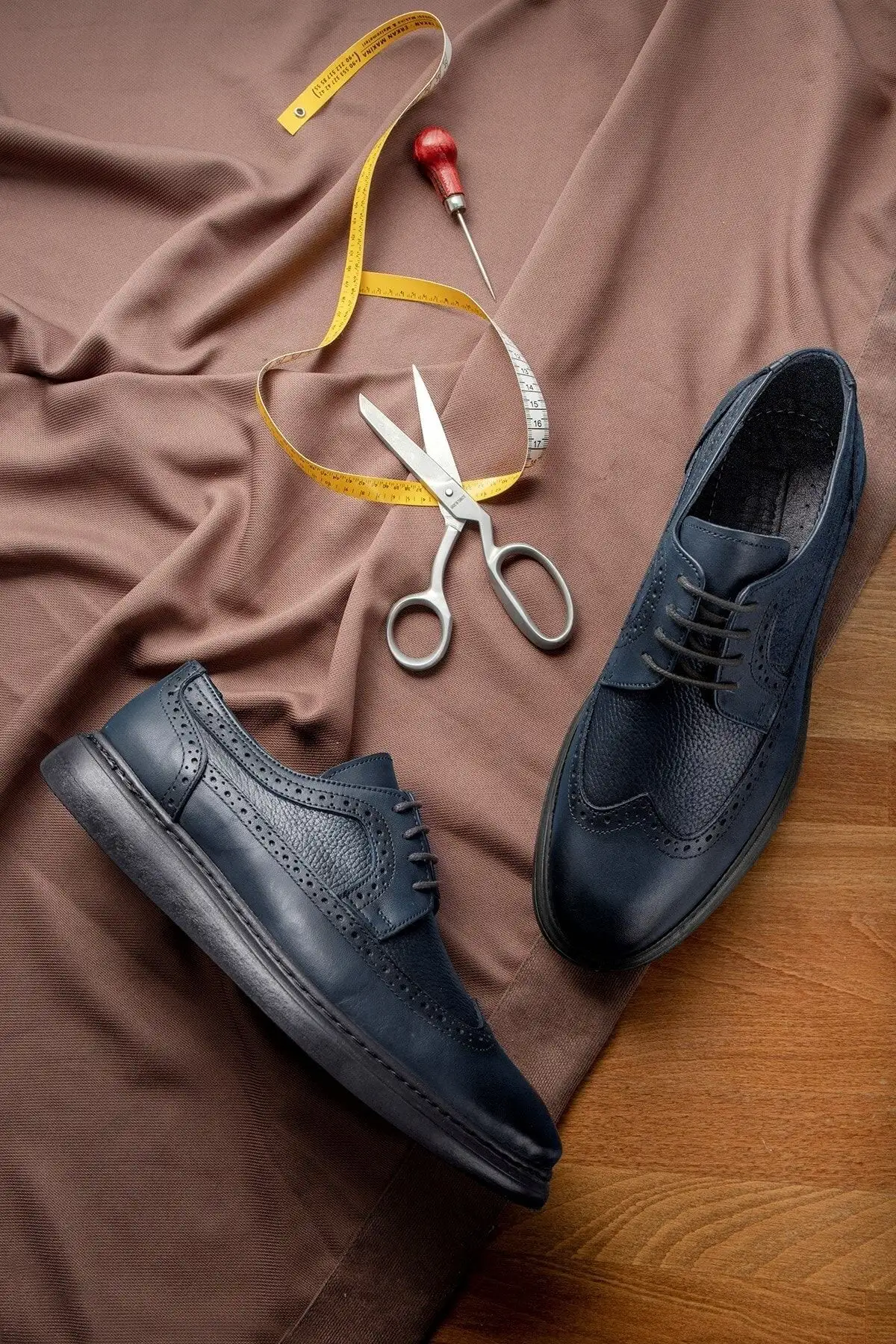 کفش روزمره مردانه -   کلاسیک  چرم طبیعی لوسو
-  کلاسیک چرم طبیعی
- Derby کلاسیک - 5392 کفش روزمره مردانه - کلاسیک چرم طبیعی لوسو - کلاسیک چرم طبیعی - Derby کلاسیک - 5392