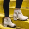 بوت و نیم‌ بوت زنانه بوت و بوتی روزمره زنانه با جزئیات گره‌ای و سنگ‌دار از جنس چرم مخملی (کِرِم سوئِت) WSB1114 - 3467