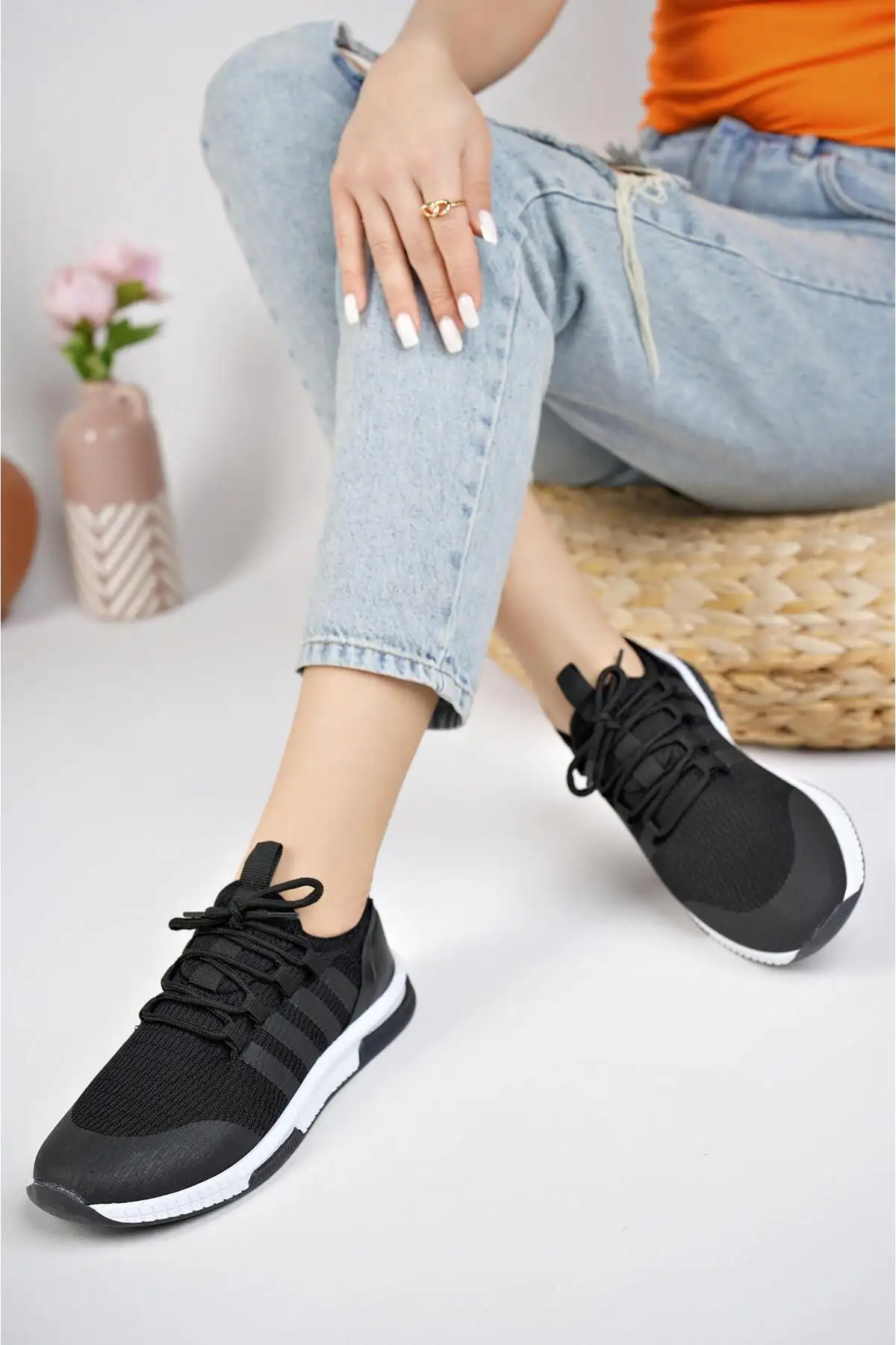 کفش پسرانه ورزشی یونی‌سکس جوتا برای دویدن و پیاده‌روی - 4460