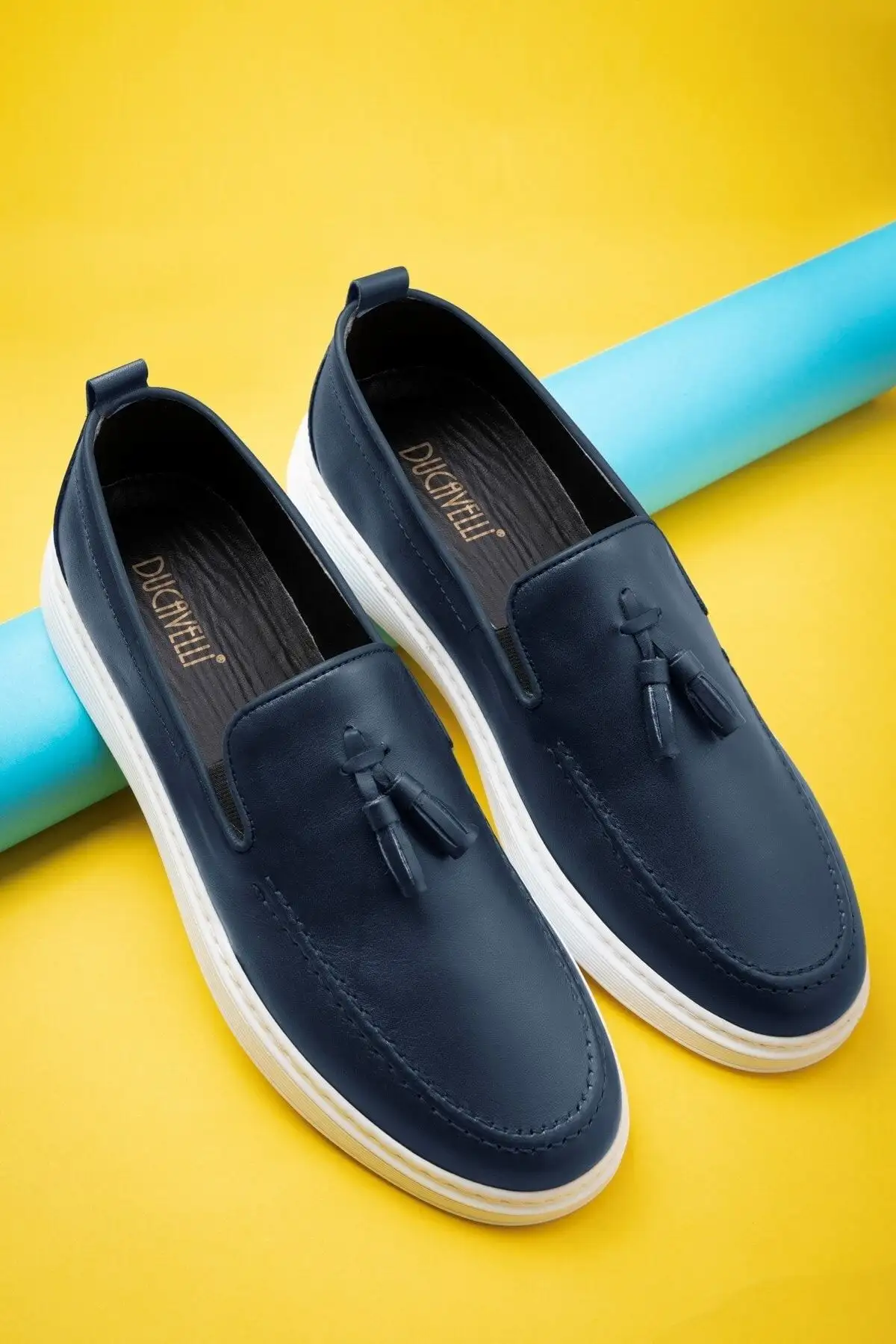 کفش روزمره مردانه کفش روزمره مردانه چرم طبیعی Fringe، کفش لوفر، کفش سبک، کفش تابستانی - 3931 کفش روزمره مردانه کفش روزمره مردانه چرم طبیعی Fringe، کفش لوفر، کفش سبک، کفش تابستانی - 3931