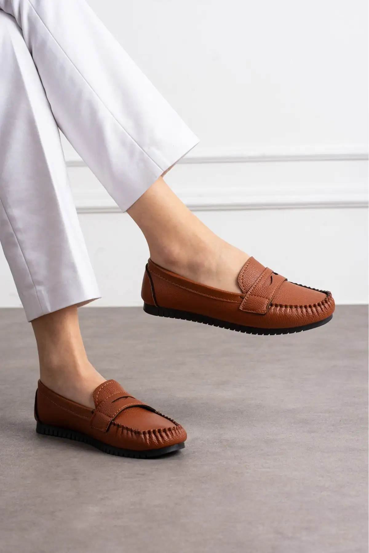 کفش اداری زنانه روزمره سبک و راحت با کفی شیک و ортوپедیک - 4372