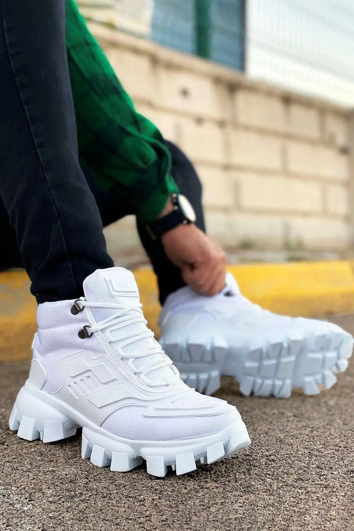 بوت مردانه کفش ورزشی روزمره زنانه و مردانه با زیره سفید - 3441 بوت مردانه کفش ورزشی روزمره زنانه و مردانه با زیره سفید - 3441