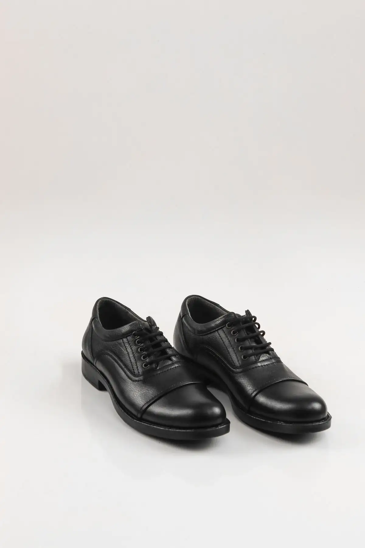 کفش رسمی مردانه   چرم مشکی /   مشکی با بند شیک /   برای کت و شلوار - 4743 کفش رسمی مردانه چرم مشکی / مشکی با بند شیک / برای کت و شلوار - 4743