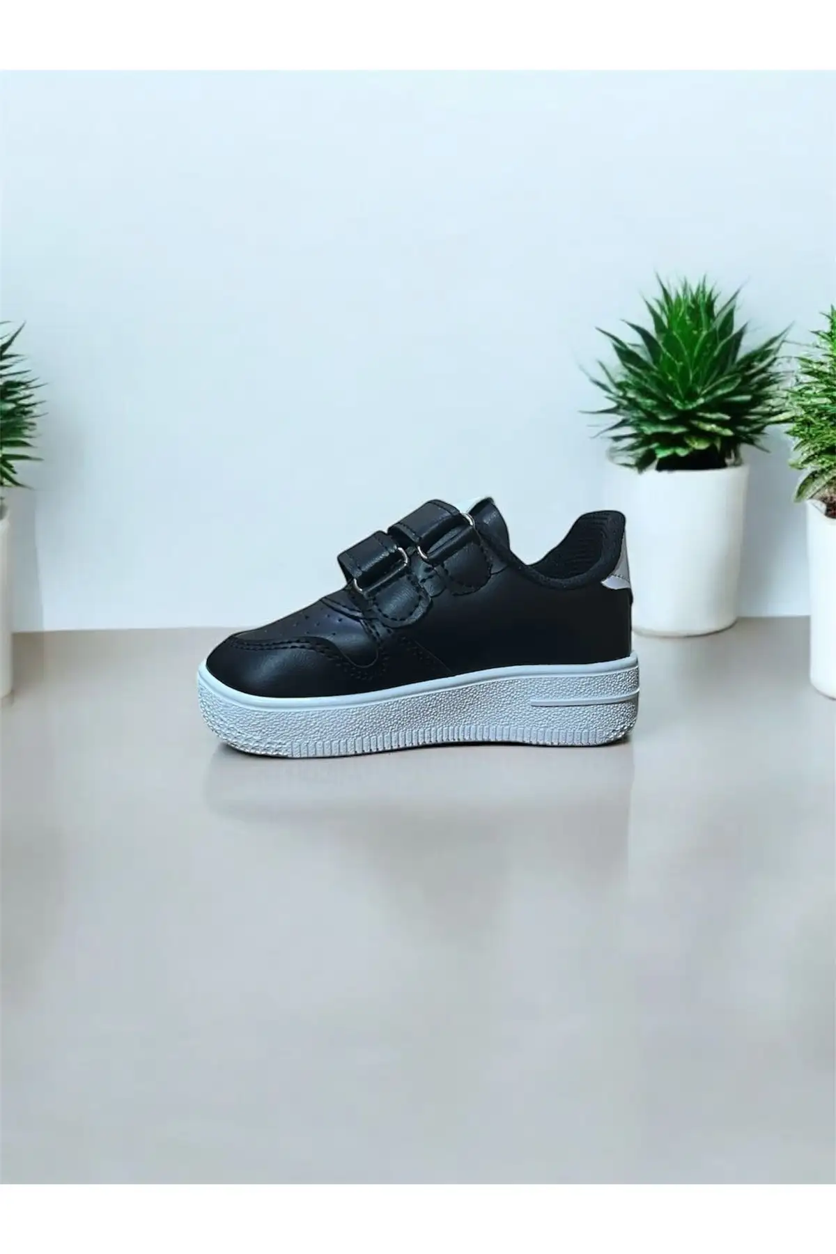 کفش بچگانه کفش ورزشی راحت روزمره بچگانه یونیسکس با چسب برای استفاده در مدرسه - 3577 کفش بچگانه کفش ورزشی راحت روزمره بچگانه یونیسکس با چسب برای استفاده در مدرسه - 3577