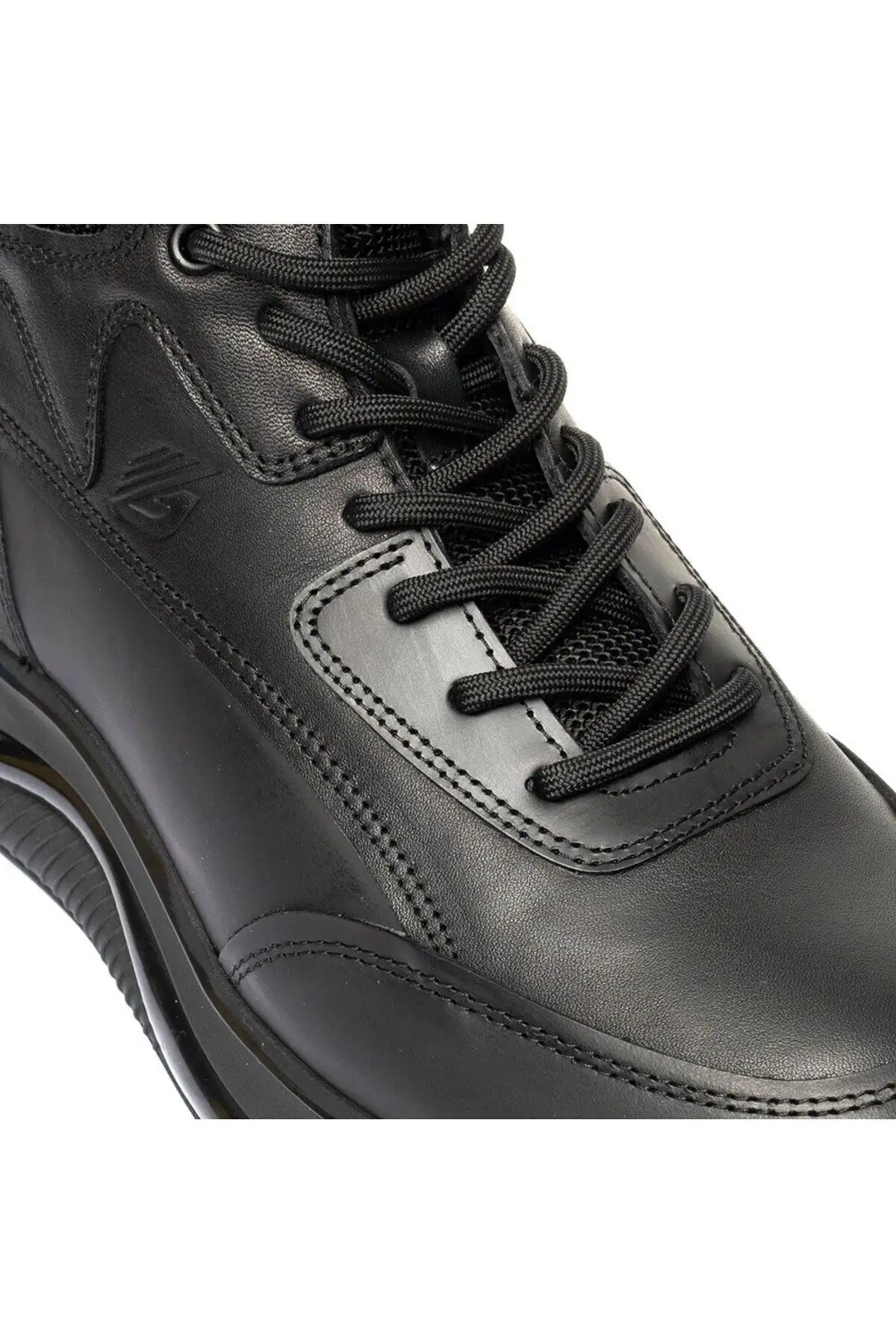 بوت مردانه کفش کتانی چرم طبیعی مشکی  3K1UB16490 - 4946 بوت مردانه کفش کتانی چرم طبیعی مشکی 3K1UB16490 - 4946