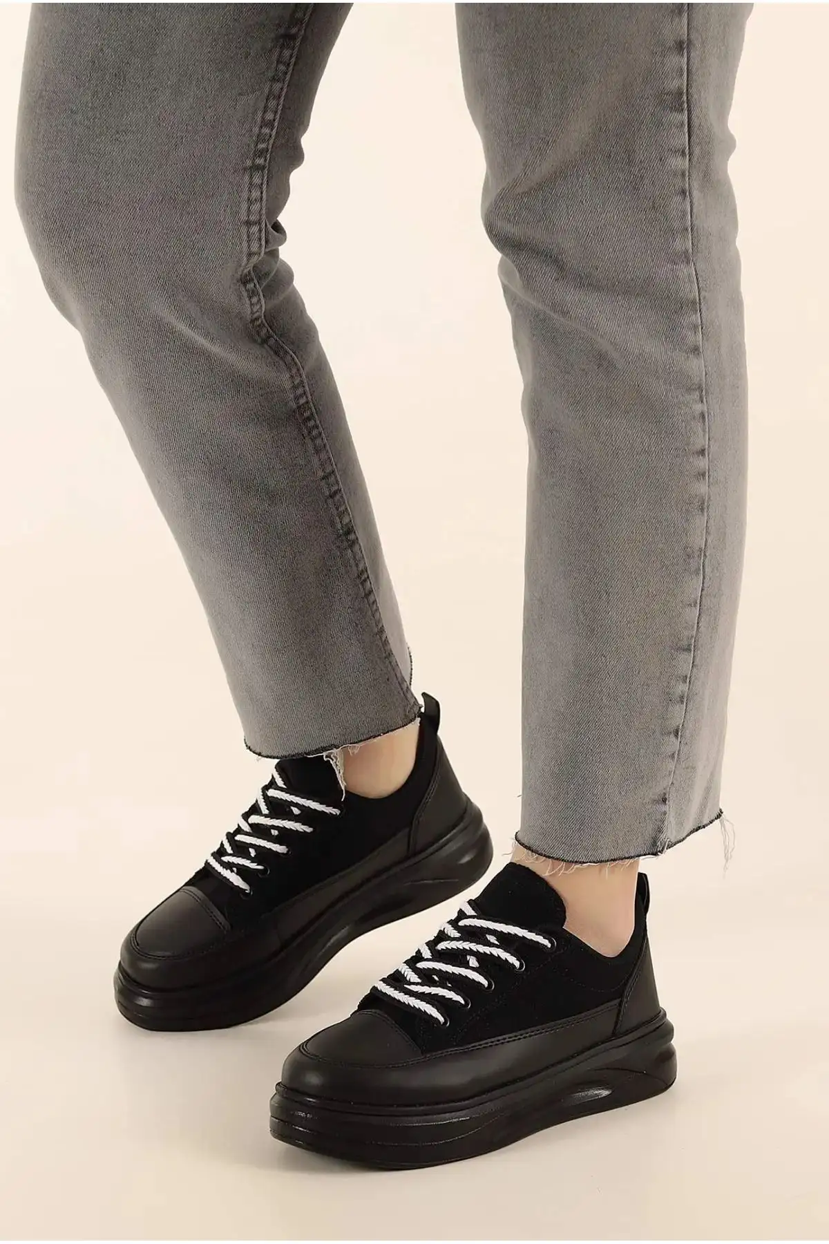 کفش ورزشی کفش های ورزشی روزمره زنانه مشکی - 3385 کفش ورزشی کفش های ورزشی روزمره زنانه مشکی - 3385