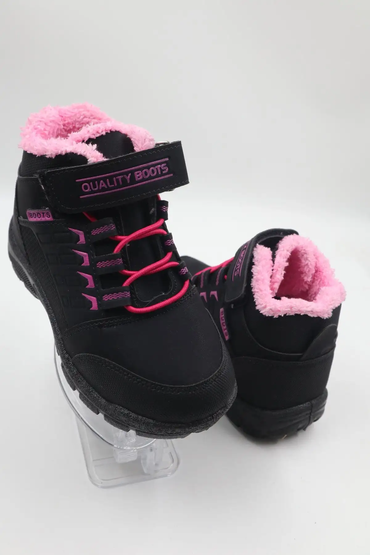 کفش پسرانه بوت روزمره پائیزی و زمستانی دخترانه پشمی - 4490 کفش پسرانه بوت روزمره پائیزی و زمستانی دخترانه پشمی - 4490