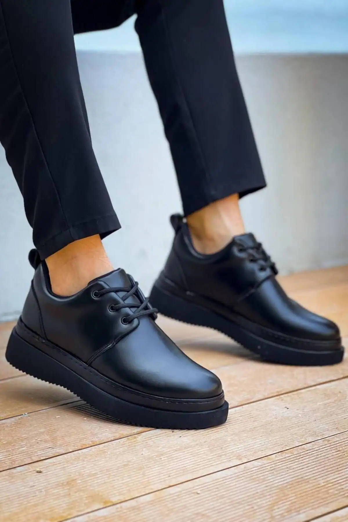 کفش رسمی مردانه  روزمره  با بند و زیره ضخیم دورتموند - مشکی - 5370 کفش رسمی مردانه روزمره با بند و زیره ضخیم دورتموند - مشکی - 5370