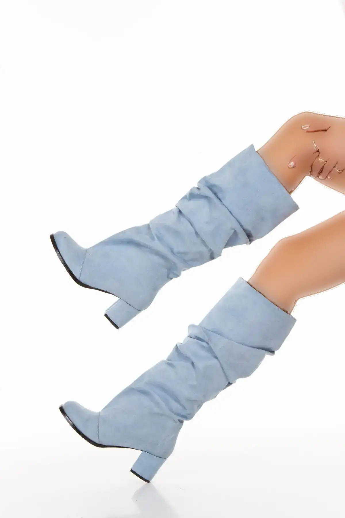 بوت بچگانه پوتین بچهگانه مایو لوکس جیر با طراحی کمرگود و بلندی زیر زانو - 4896 بوت بچگانه پوتین بچهگانه مایو لوکس جیر با طراحی کمرگود و بلندی زیر زانو - 4896