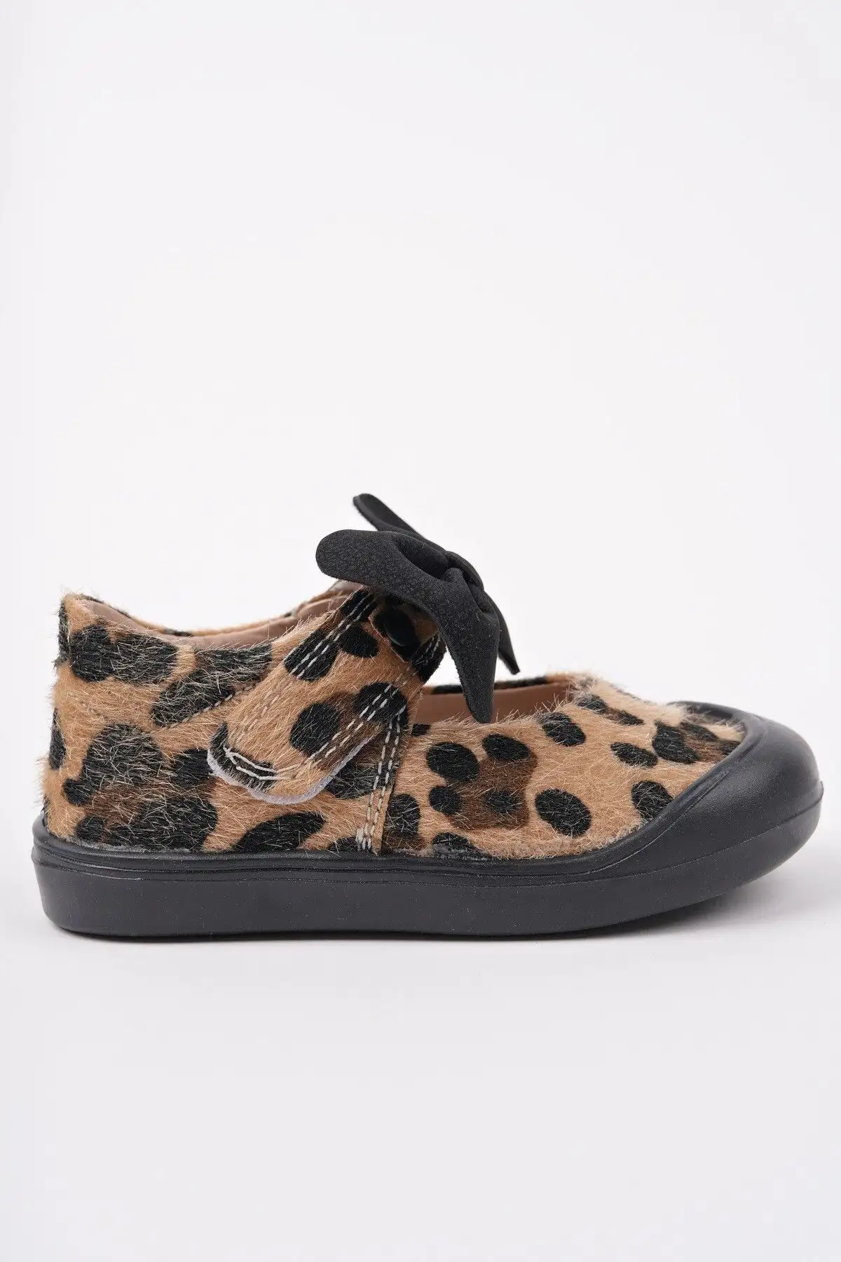 کفش دخترانه کفش ورزشی روزمره دخترانه نوزاد با پاپیون چسبی مولینا - 3811 کفش دخترانه کفش ورزشی روزمره دخترانه نوزاد با پاپیون چسبی مولینا - 3811