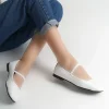 کفش تخت زنانه بابت بنددار مات سفید - 4517