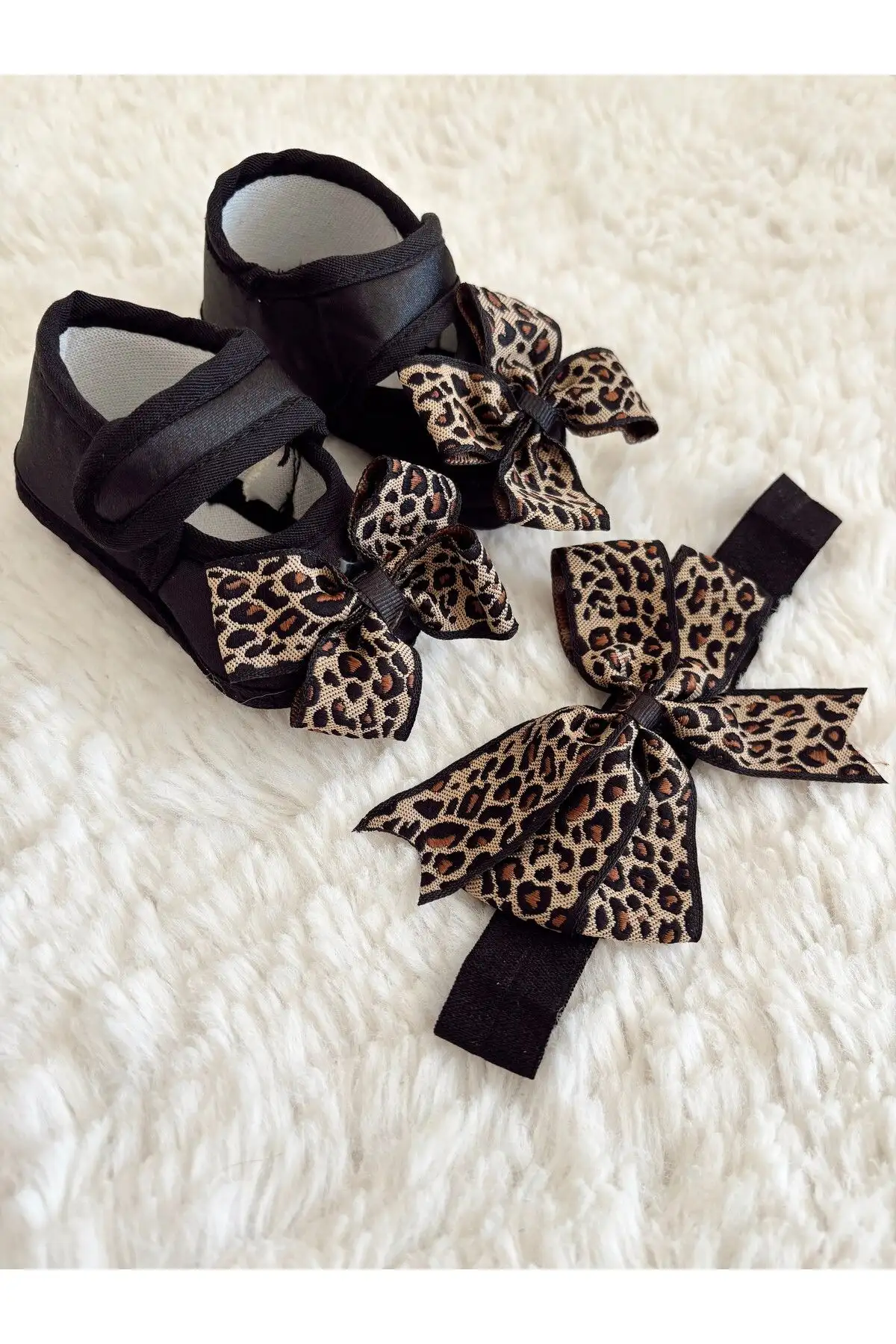 کفش نوزاد دختر پاپوش طرح پلنگی دخترانه نوزاد | پاپوش روزمره دخترانه اکری جدید متولد شده - 3312 کفش نوزاد دختر پاپوش طرح پلنگی دخترانه نوزاد | پاپوش روزمره دخترانه اکری جدید متولد شده - 3312