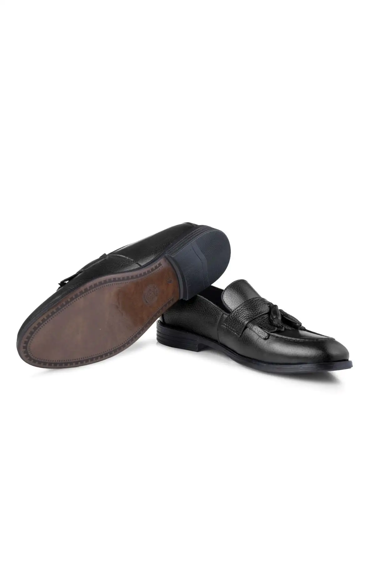 کفش روزمره مردانه 1. کفش کلاسیک مردانه با پاپیون چرم اصل
2. کفش کلاسی loafer
3. کفش ماکوسن   - 3942 کفش روزمره مردانه 1. کفش کلاسیک مردانه با پاپیون چرم اصل 2. کفش کلاسی loafer 3. کفش ماکوسن - 3942