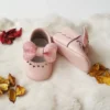 کفش نوزاد دختر آلیس پودرابن سنگی حکیمی چرم بچگانه مکوسن - 3318