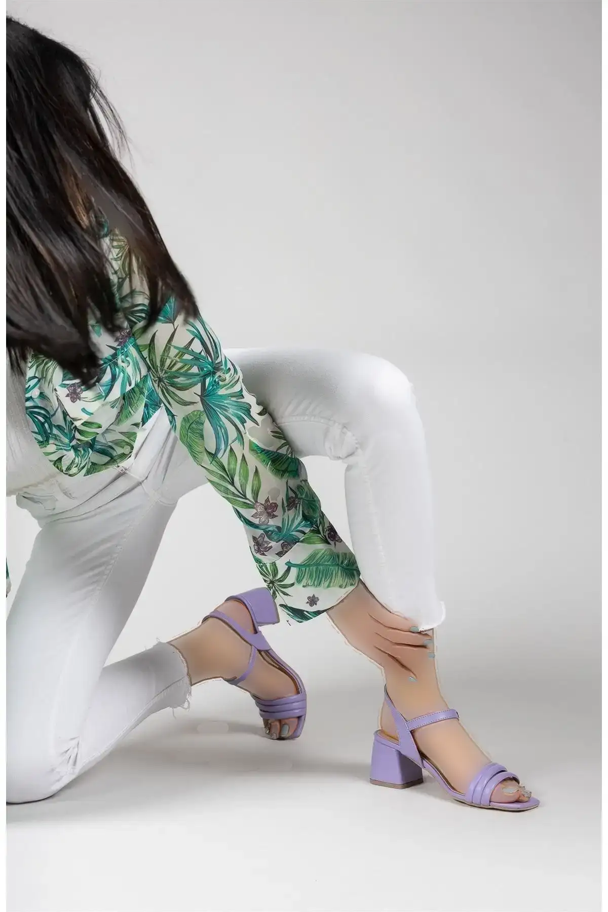 کفش صندل زنانه پاشنه‌بلند لیلا 0012355 - 4852