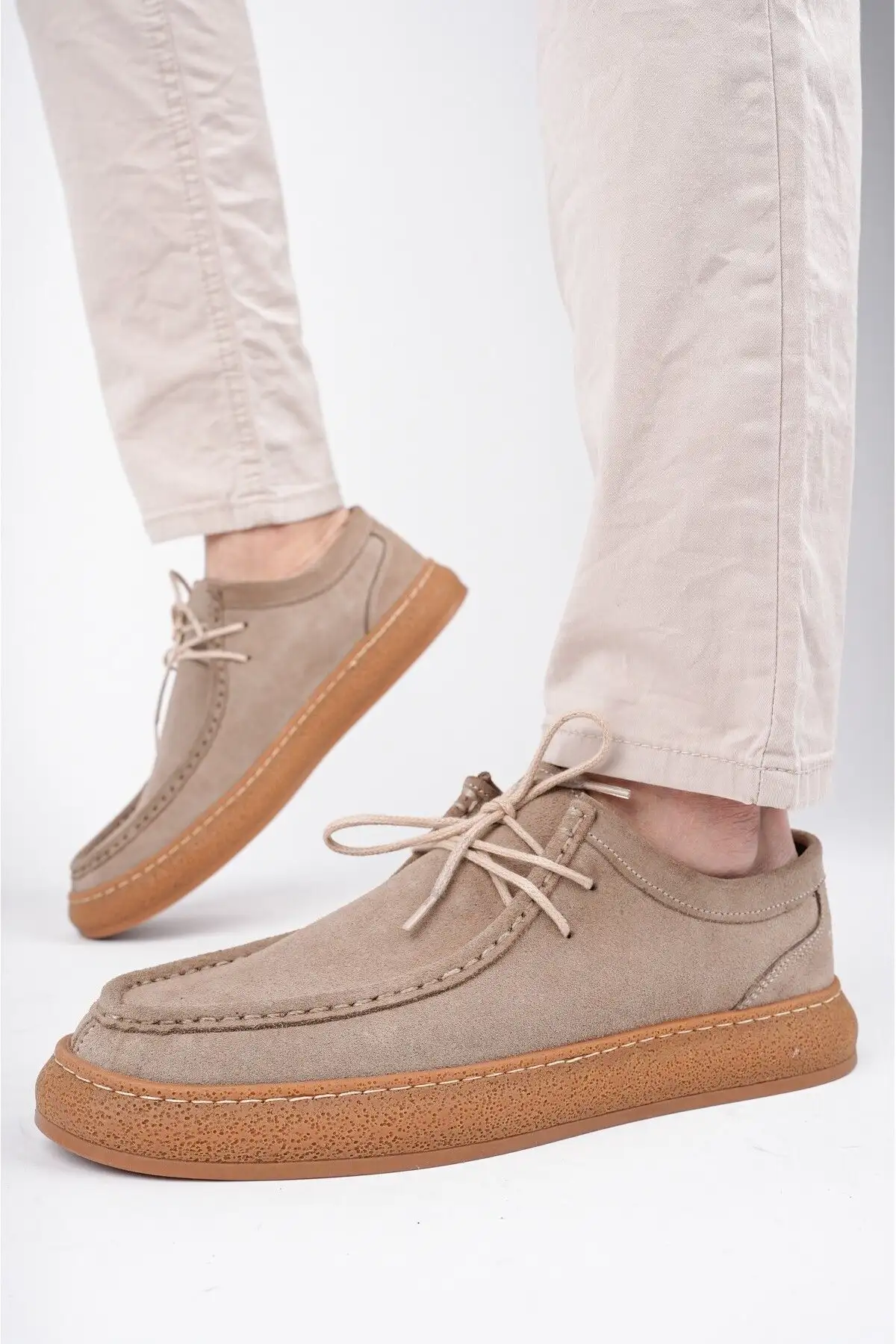 کفش روزمره مردانه کلاسیک سانچز با رویه چرم طبیعی و طراحی اورتوپدیک با بند - 4011 کفش روزمره مردانه کلاسیک سانچز با رویه چرم طبیعی و طراحی اورتوپدیک با بند - 4011