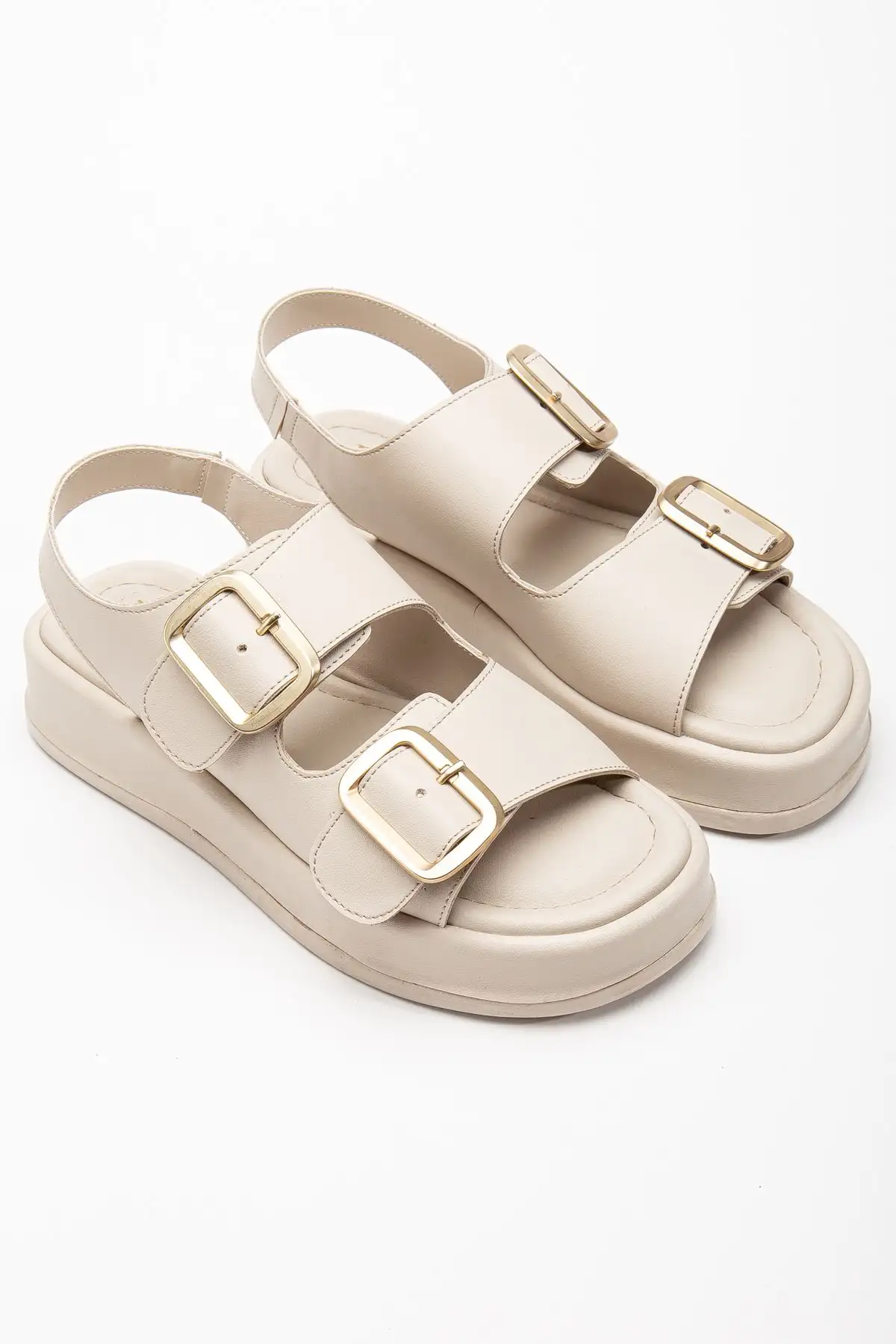 ساندلی زنانه ریسولی با کفی کرم رنگ و بندهای دوگانه و پاشنه بلند - 4878 ساندلی زنانه ریسولی با کفی کرم رنگ و بندهای دوگانه و پاشنه بلند - 4878