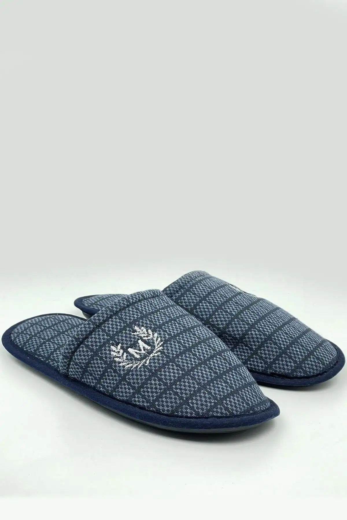 کفش راحتی خانه پک ۵ عددی دمپایی مردانه مودافراتو با طرحهای مختلف - دمپایی خانگی - 4602 کفش راحتی خانه پک ۵ عددی دمپایی مردانه مودافراتو با طرحهای مختلف - دمپایی خانگی - 4602