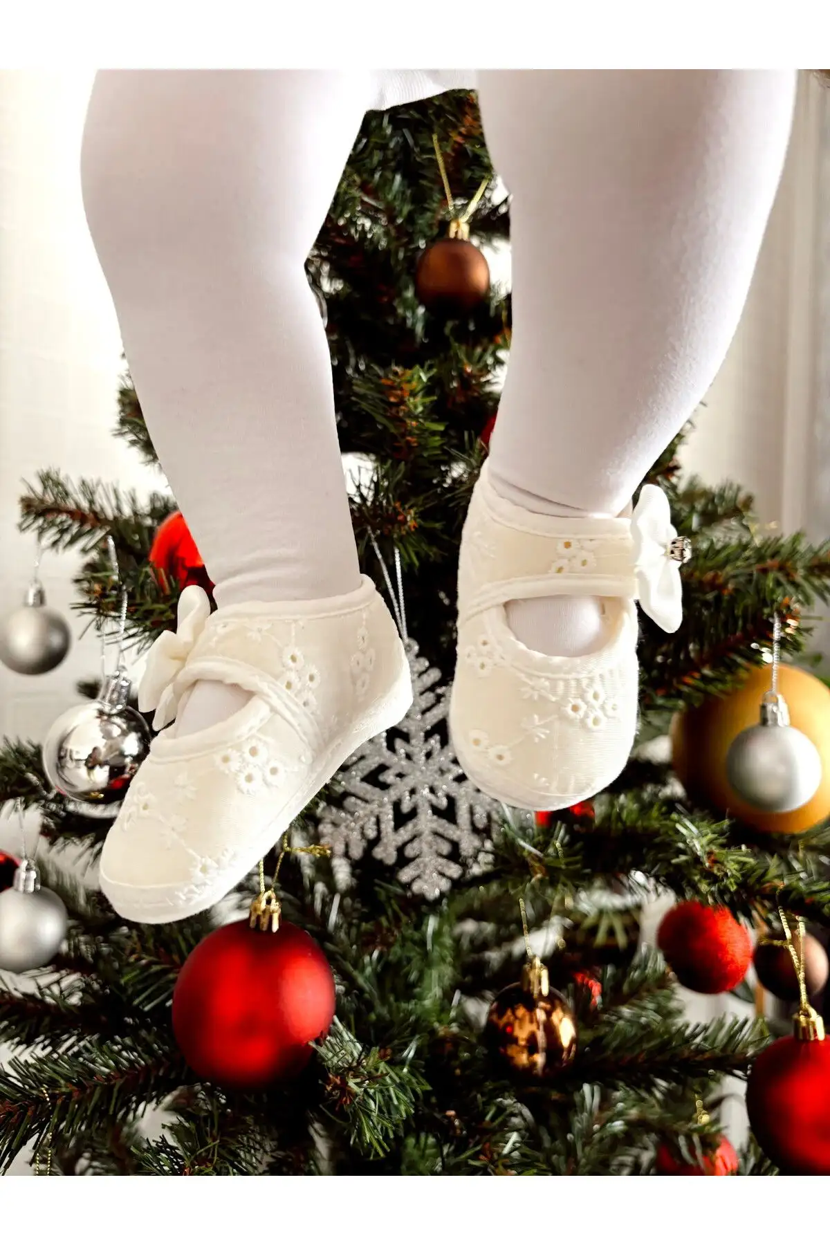 کفش نوزاد دختر پاپوش دخترانه با گل، پاپوش روزمره دخترانه در رنگ کرم برای نوزاد تازه متولد شده - 3309 کفش نوزاد دختر پاپوش دخترانه با گل، پاپوش روزمره دخترانه در رنگ کرم برای نوزاد تازه متولد شده - 3309