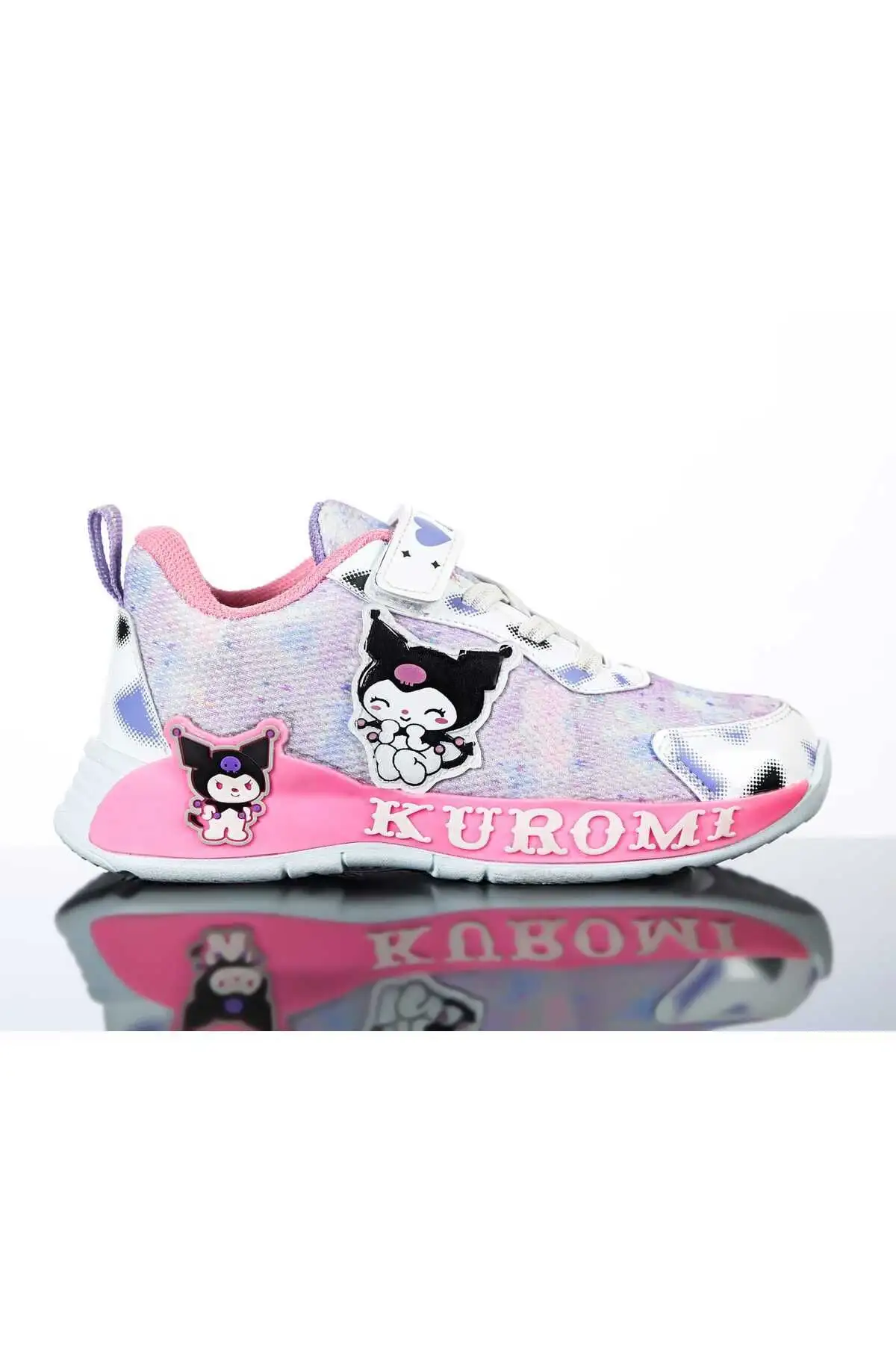 کفش دخترانه کفش ورزشی دخترانه سبک و انعطاف‌پذیر با نور کیورومی (Kuromi) سایز 26 تا 30 - 3807
