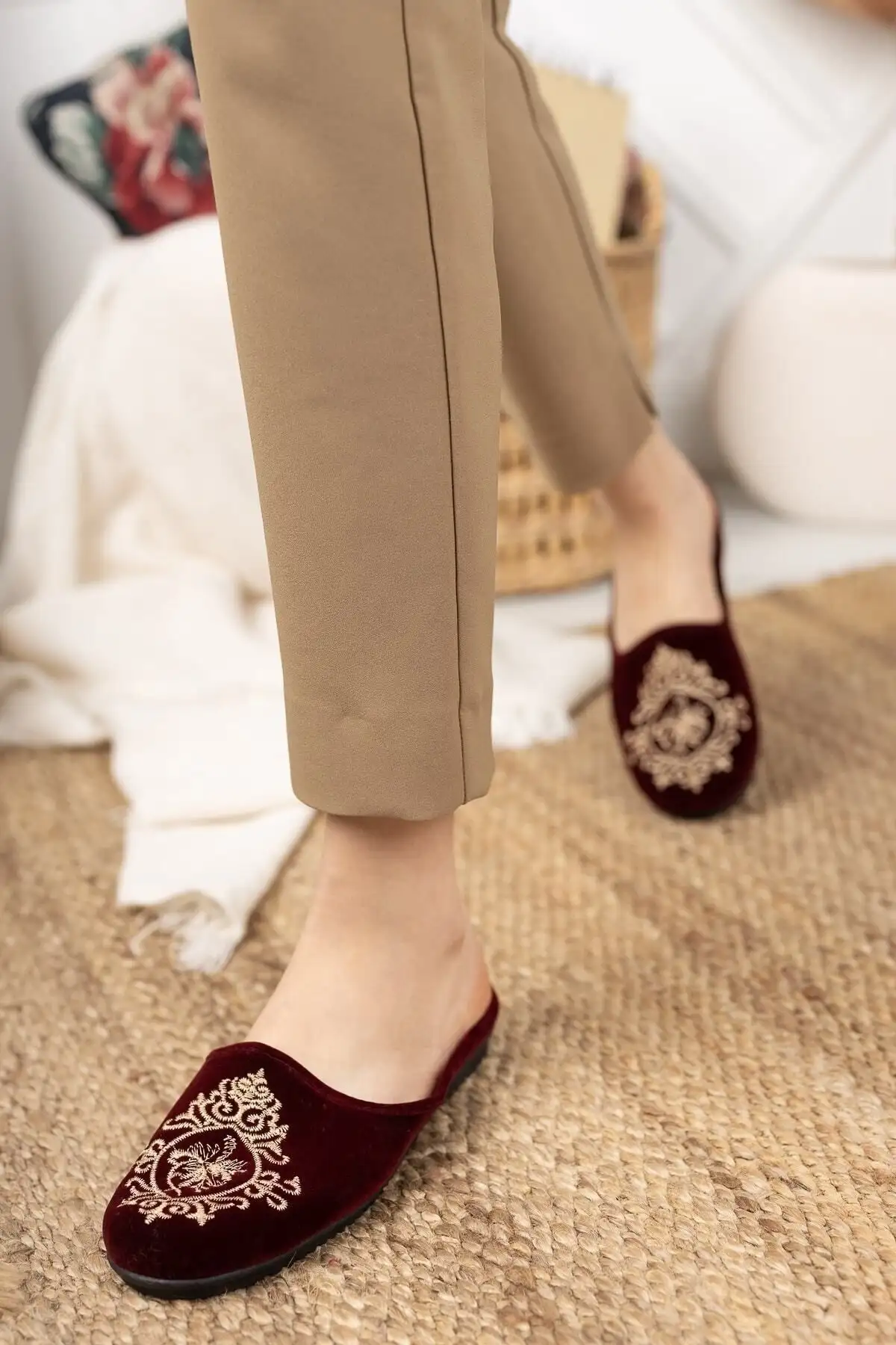 کفش راحتی خانه دمپایی زنانه چینی Bordo - دمپایی نرم و راحت زمستانی - دمپایی باembroیدery برای تشک یا چایز - 4610