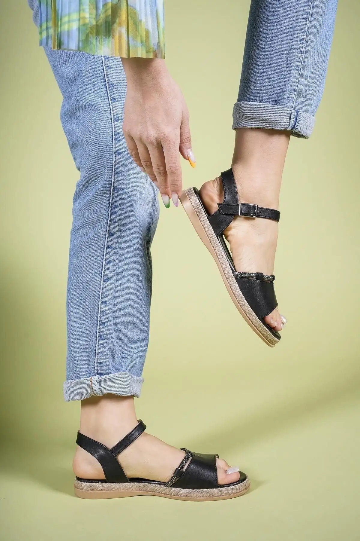 کفش صندل زنانه   استادیل مدل سنگدار 0012057 چرم مشکی - 4866 کفش صندل زنانه استادیل مدل سنگدار 0012057 چرم مشکی - 4866