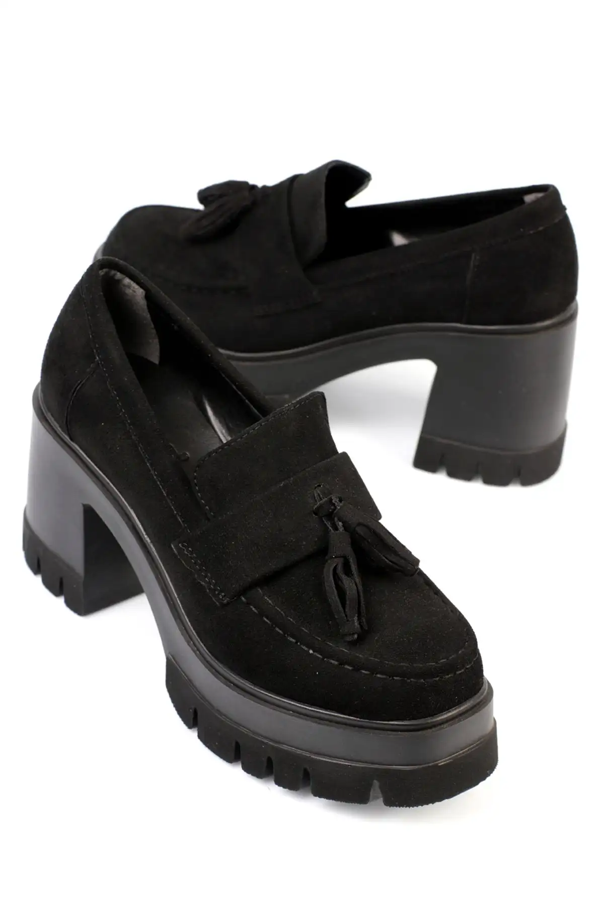 کفش پاشنه بلند زنانه مچ پای ساده با نوک گرد و پاپوش پشمی  با پاشنه متوسط - 5147 کفش پاشنه بلند زنانه مچ پای ساده با نوک گرد و پاپوش پشمی با پاشنه متوسط - 5147