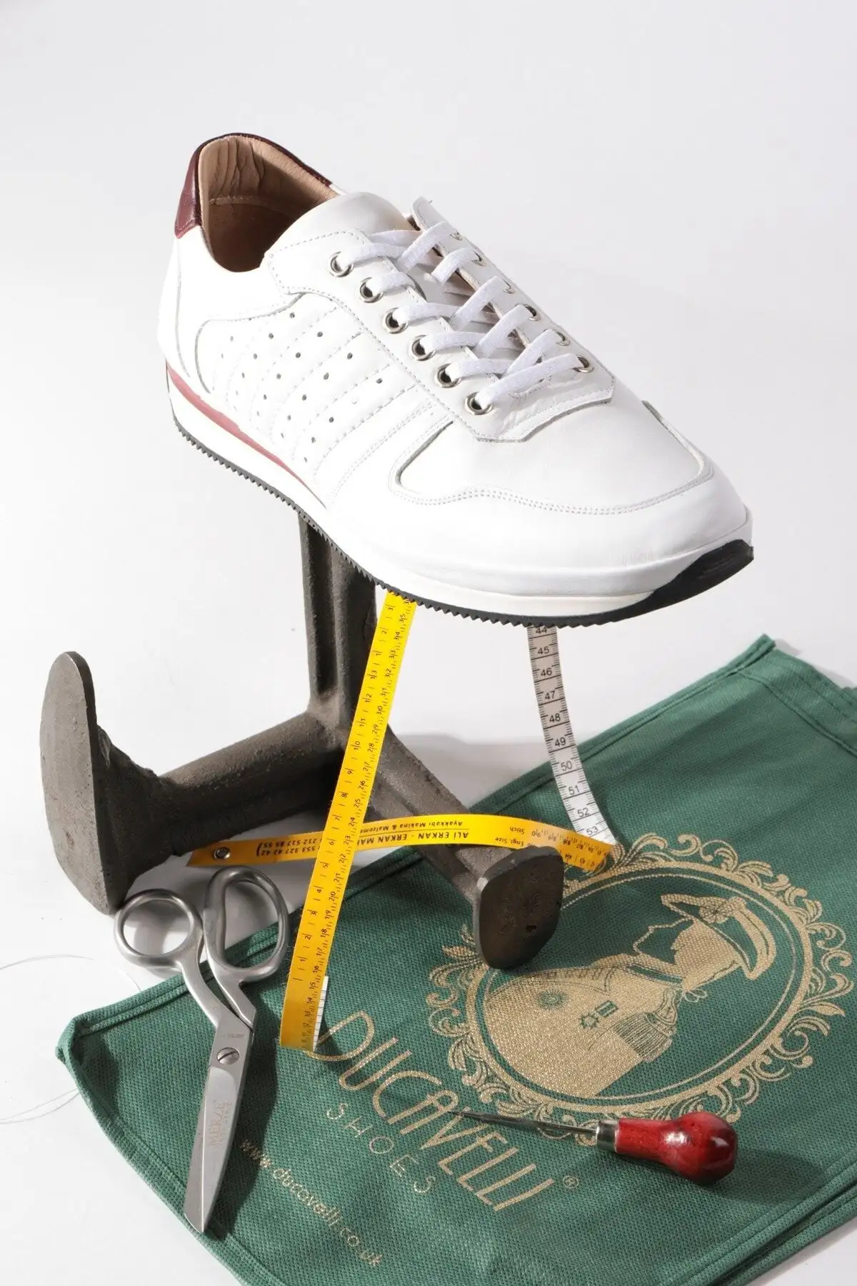 کفش سایز بزرگ مردانه  روزمره  هکی طبیعی خنک،  کژوال،  ۱۰۰٪ چرم،  چهار فصل سفید - 5059 کفش سایز بزرگ مردانه روزمره هکی طبیعی خنک، کژوال، ۱۰۰٪ چرم، چهار فصل سفید - 5059