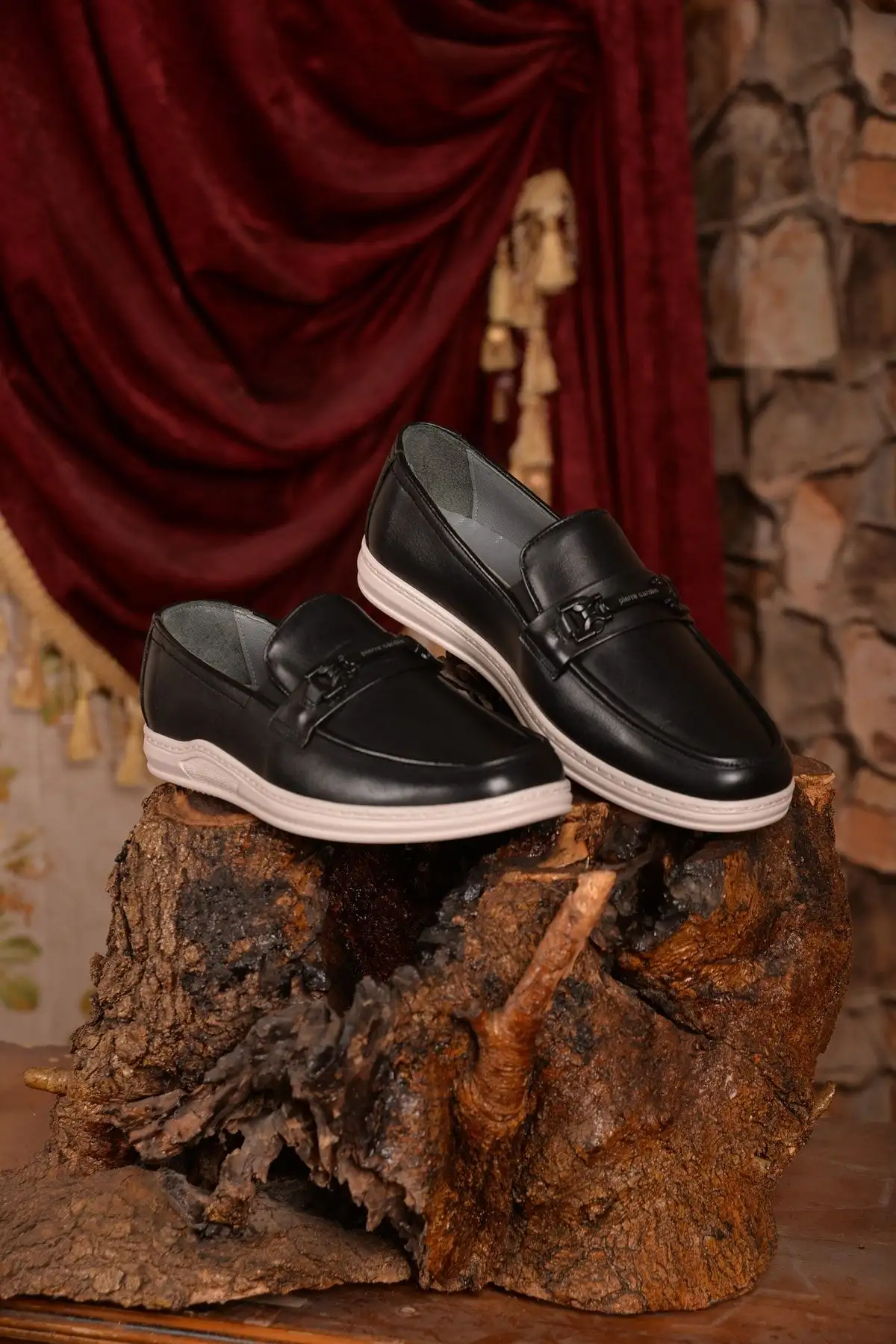 کفش رسمی مردانه مکعب  روزمره از چرم طبیعی - مدل که استحکام و شیکی را با هم ارائه میدهد. - 5379 کفش رسمی مردانه مکعب روزمره از چرم طبیعی - مدل که استحکام و شیکی را با هم ارائه میدهد. - 5379