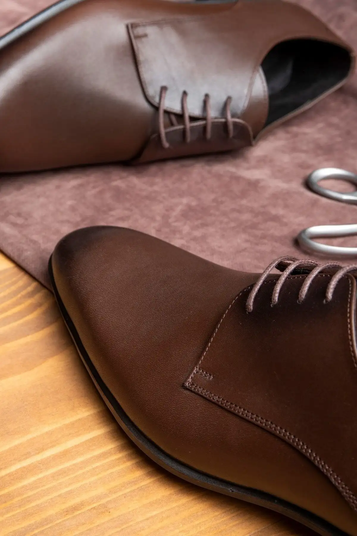 کفش مردانه کفش کلاسیک مردانه چرم طبیعی سوئیت - 3274 کفش مردانه کفش کلاسیک مردانه چرم طبیعی سوئیت - 3274