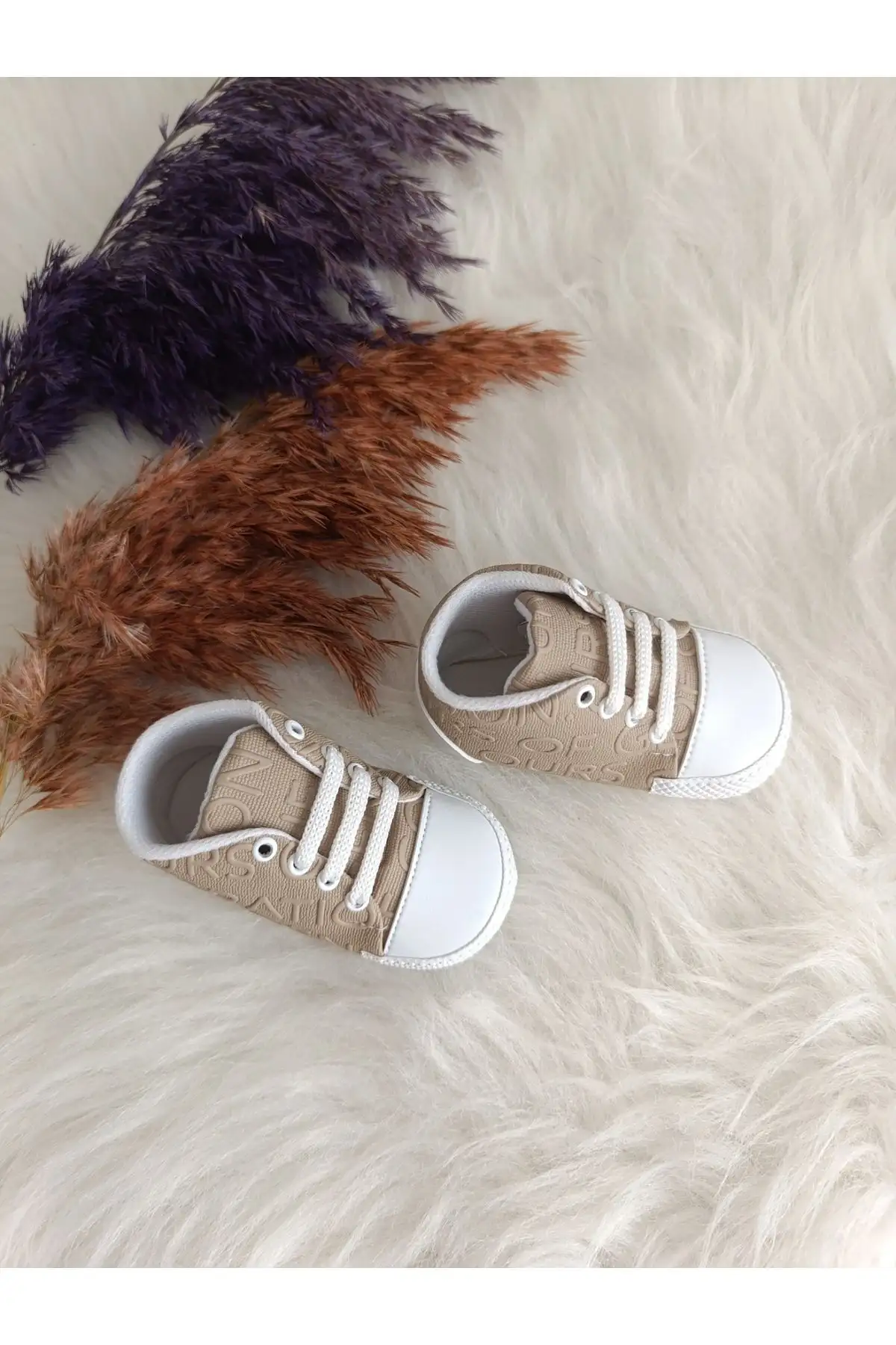 کفش نوزاد پسر کفش پتیک بچه‌گانه دخترانه/پسرانه با نوشته و بند، سایز 18-19، رنگ بژ - 3289