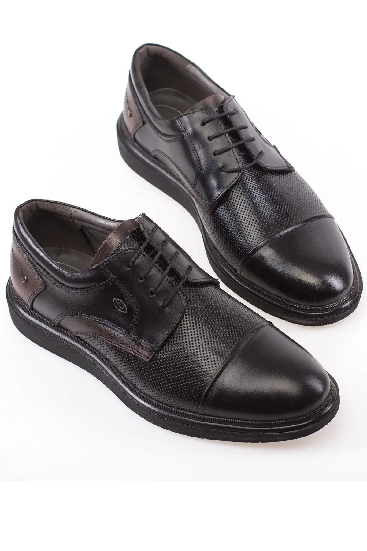 کفش روزمره مردانه  کلاسیک  با کفی بلند، سبک و از چرم طبیعی - 4792 کفش روزمره مردانه کلاسیک با کفی بلند، سبک و از چرم طبیعی - 4792