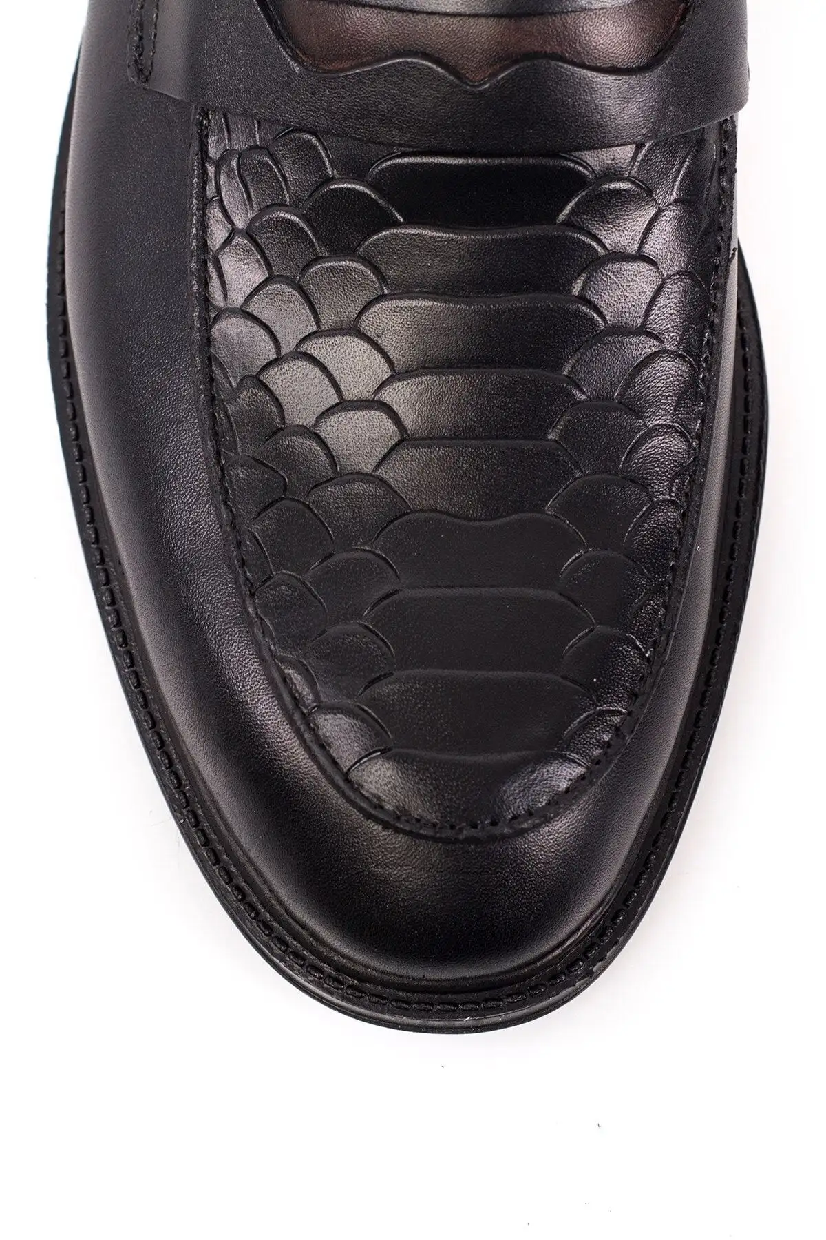 کفش روزمره مردانه  کلاسیک  چرمی با کیفیت بالا، بسیار شیک و مناسب برای استفاده داخلی و خارجی. - 5394 کفش روزمره مردانه کلاسیک چرمی با کیفیت بالا، بسیار شیک و مناسب برای استفاده داخلی و خارجی. - 5394