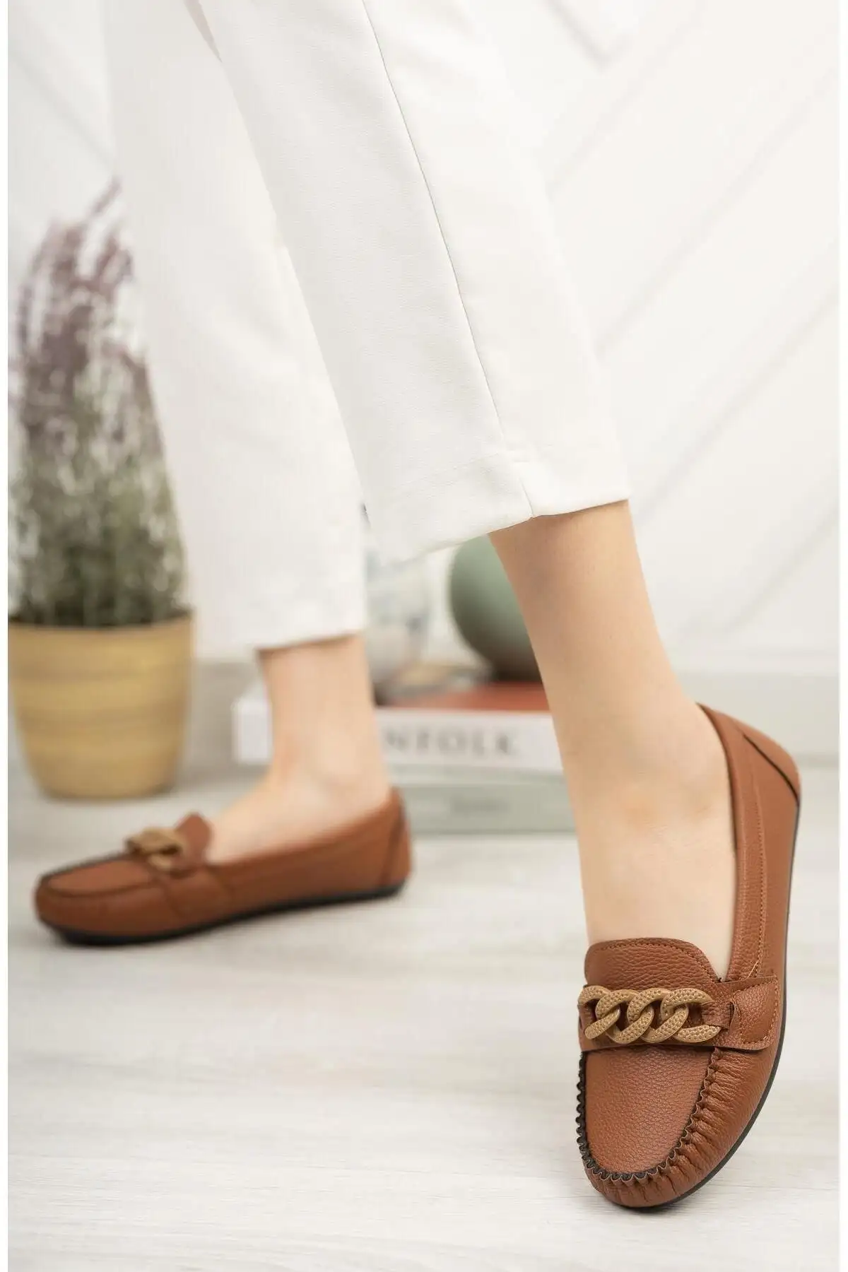 کفش تخت زنانه   بپا با کفی راحت و سبک، اورتوپدیک، چرم طبیعی،  مادرانه - 5191 کفش تخت زنانه بپا با کفی راحت و سبک، اورتوپدیک، چرم طبیعی، مادرانه - 5191