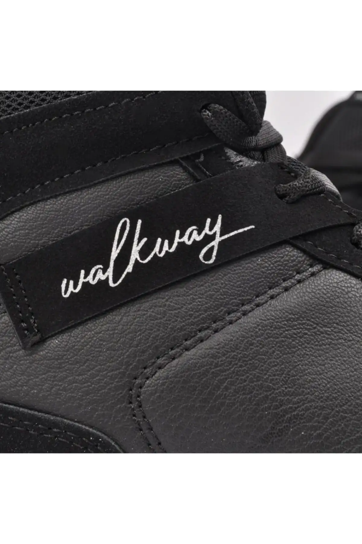 کفش بسکتبال کفش بسکتبال یونیورسال سیاه رنگ فست بریک - 3656 کفش بسکتبال کفش بسکتبال یونیورسال سیاه رنگ فست بریک - 3656