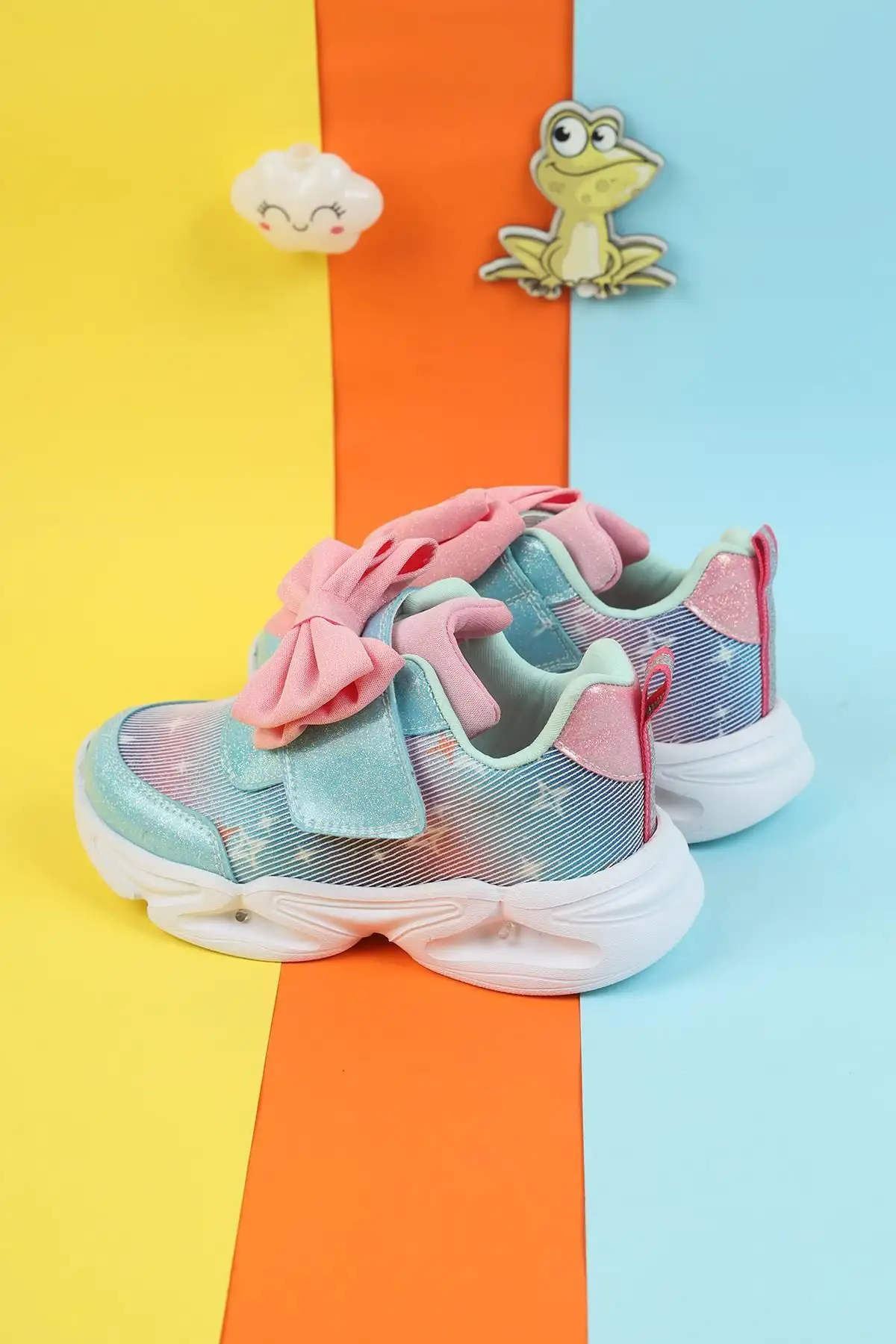 کفش دخترانه کفش ورزشی دخترانه تمام اورتپدیک با طراحی خاص و بند دار، انعطاف پذیر و قابل تنفس برای روزهای خاص - 3801 کفش دخترانه کفش ورزشی دخترانه تمام اورتپدیک با طراحی خاص و بند دار، انعطاف پذیر و قابل تنفس برای روزهای خاص - 3801