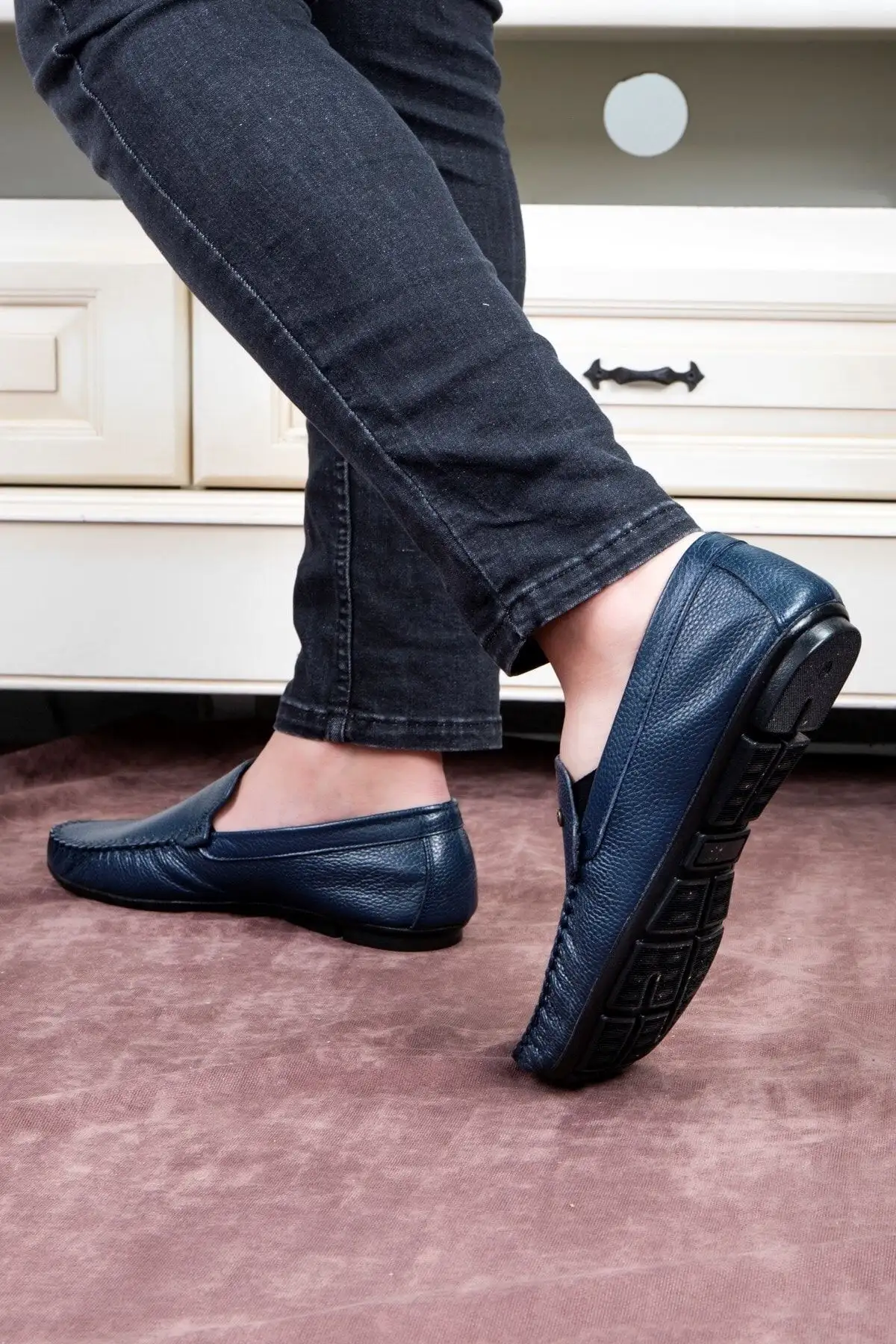 کفش سایز بزرگ مردانه -  روزمره  از چرم طبیعی اتیک
-  لوفر روک در رنگ سرمهای - 5066 کفش سایز بزرگ مردانه - روزمره از چرم طبیعی اتیک - لوفر روک در رنگ سرمهای - 5066