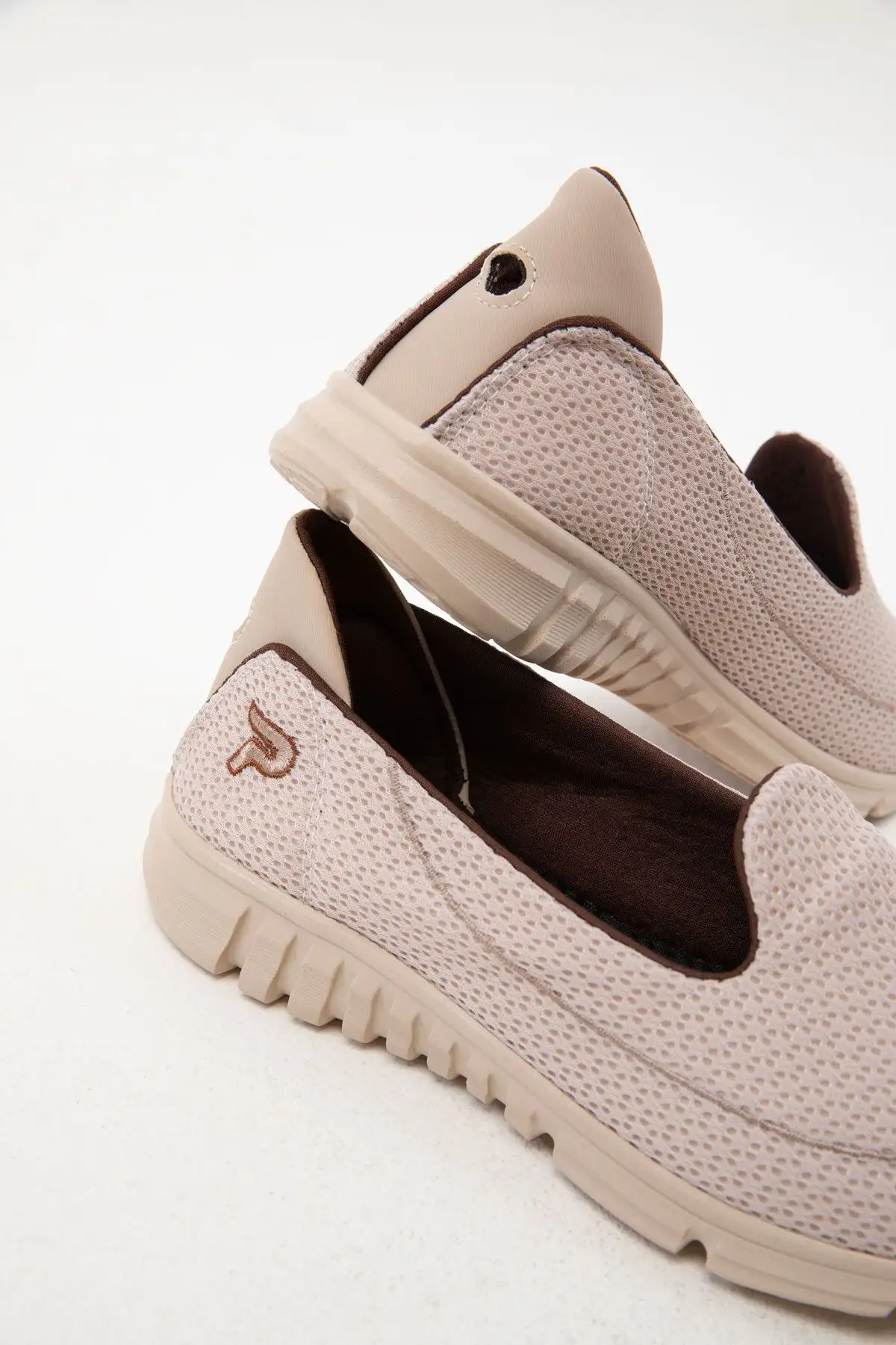 کفش زنانه ورزشی نود 18113 - 4061