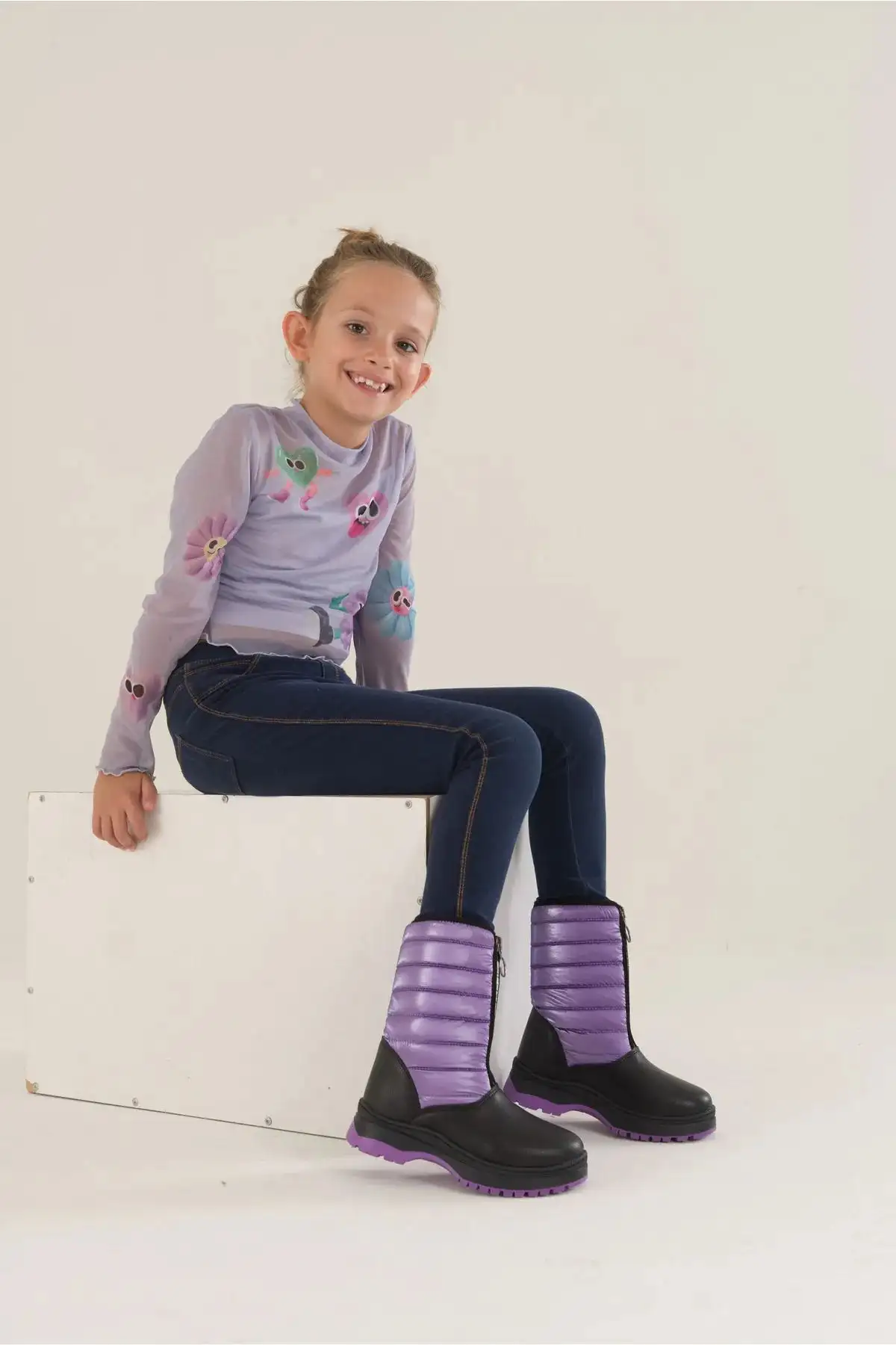 بوت بچگانه چکمه بچهگانه سیاه-بنفش با تکنولوژی زیره ضد لغزش و داخلی پشمی ضد آب - 4912 بوت بچگانه چکمه بچهگانه سیاه-بنفش با تکنولوژی زیره ضد لغزش و داخلی پشمی ضد آب - 4912