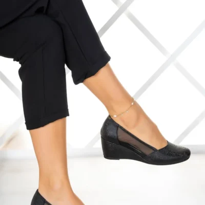 کفش پاشنه‌ بلند زنانه پاشنه ی با کفی نانو مشکی اوولیند - 4298